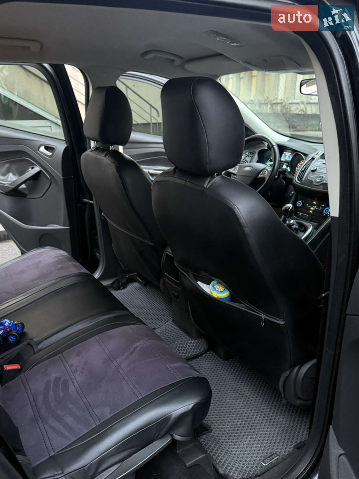 Ford Kuga 2016 VIN WF0AXXWPMAGY00828 фото оголошення 8 з 23