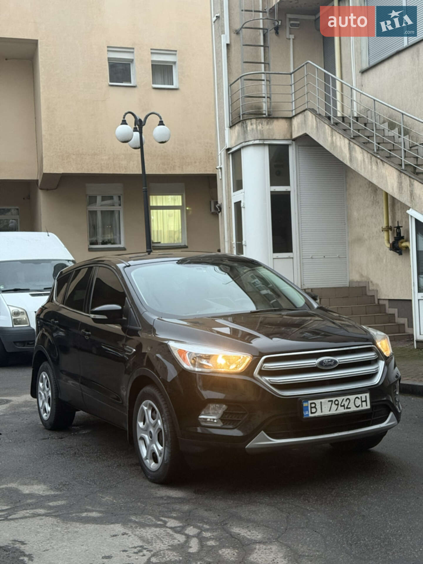 Ford Kuga 2016 VIN WF0AXXWPMAGY00828 фото оголошення 17 з 23