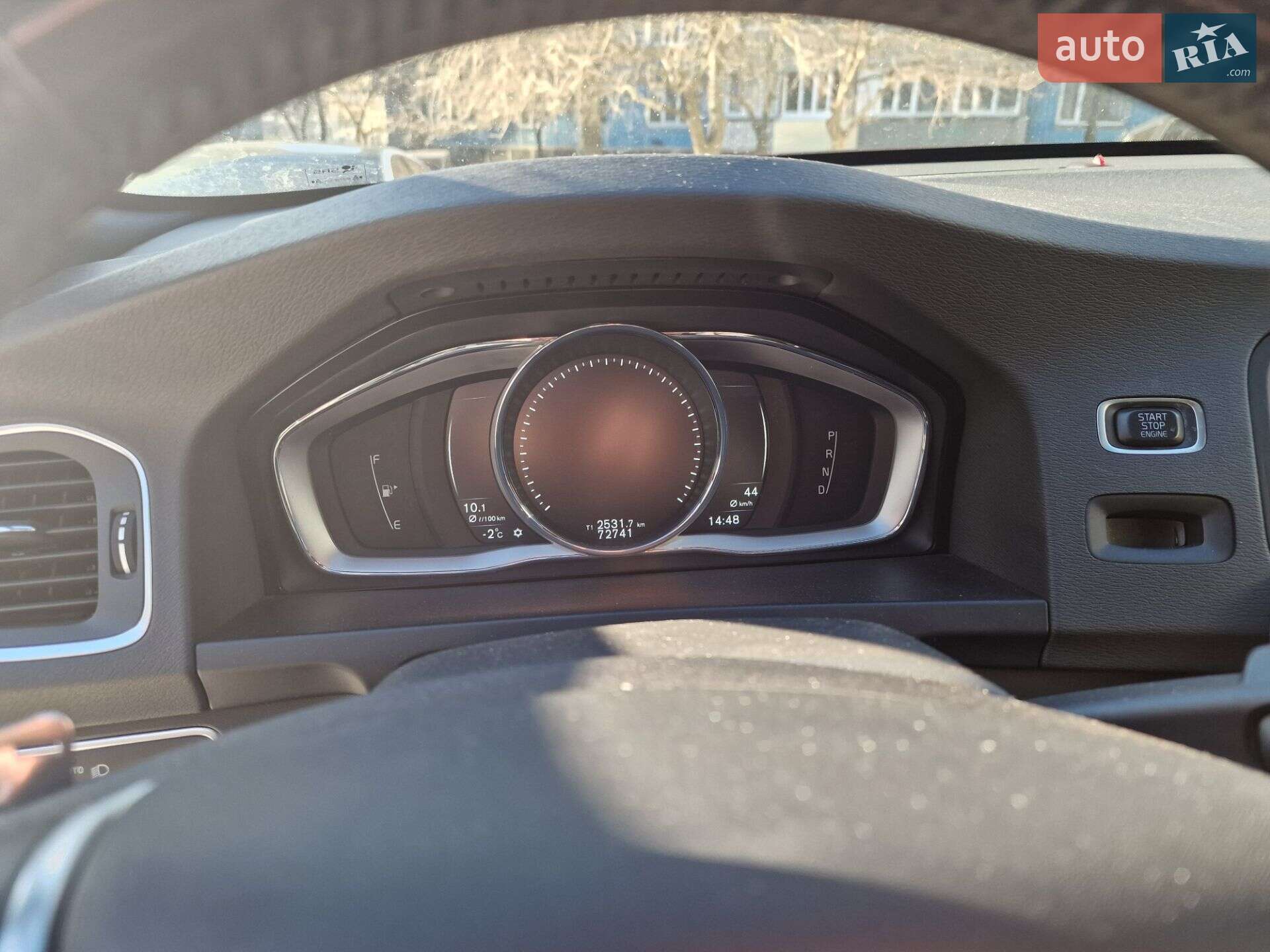 Volvo S60 Cross Country 2017 VIN YV1FHA5C6H2004710 фото оголошення 18 з 19