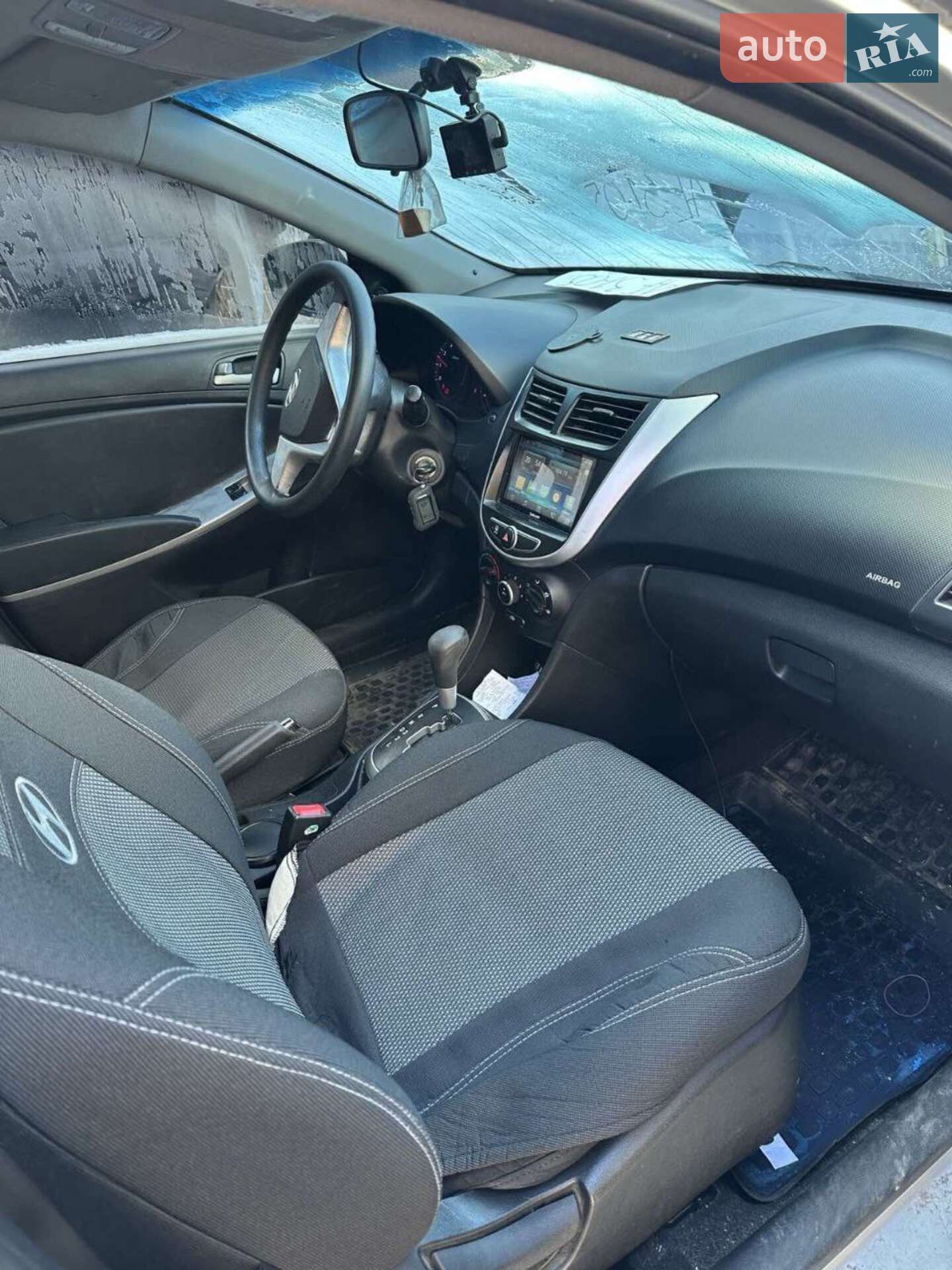 Hyundai Accent 2011 VIN Z94CT41CBBR016127 фото оголошення 3 з 7