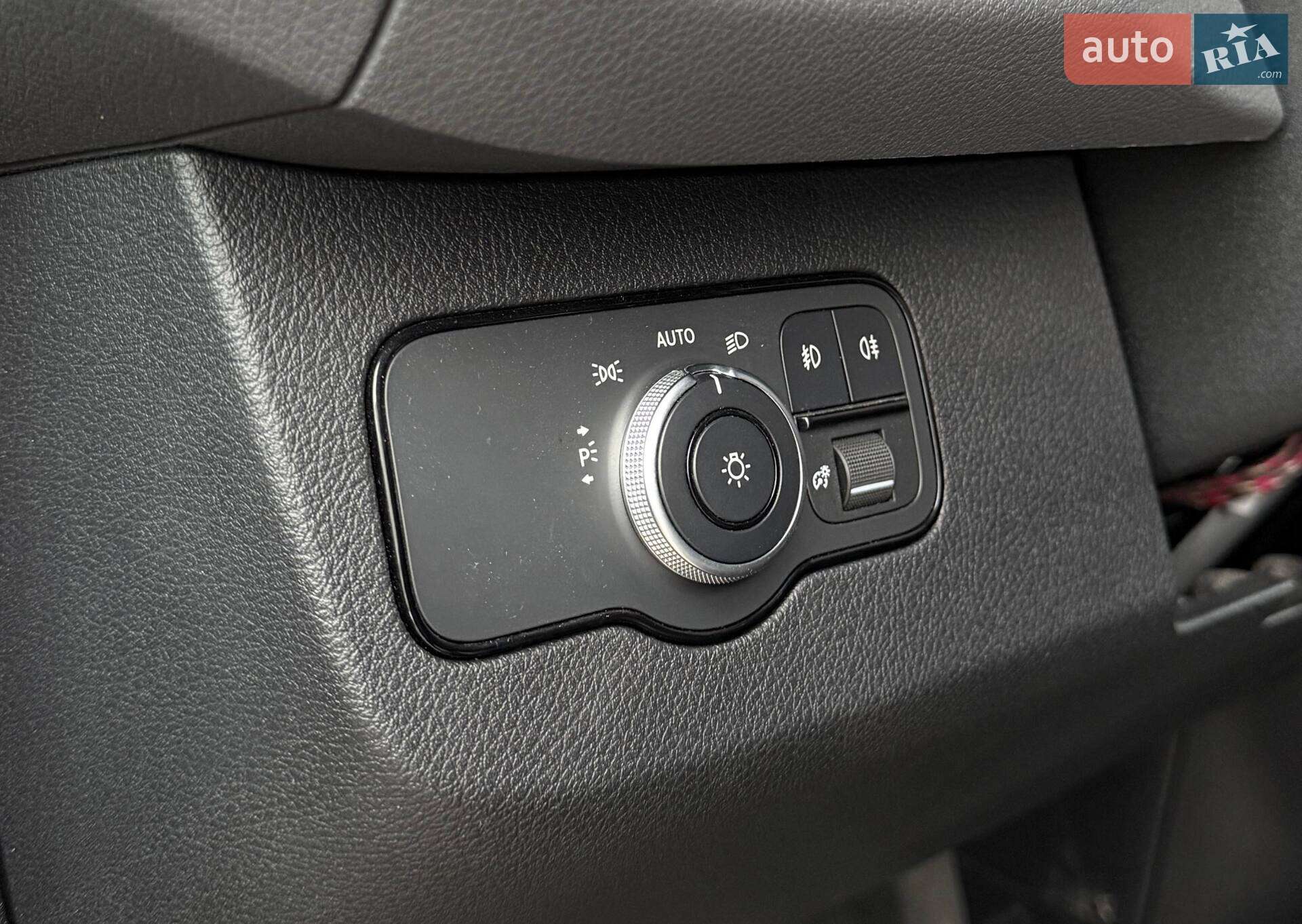Mercedes-Benz Sprinter 2019 VIN WDB9106311P108028 фото оголошення 14 з 75