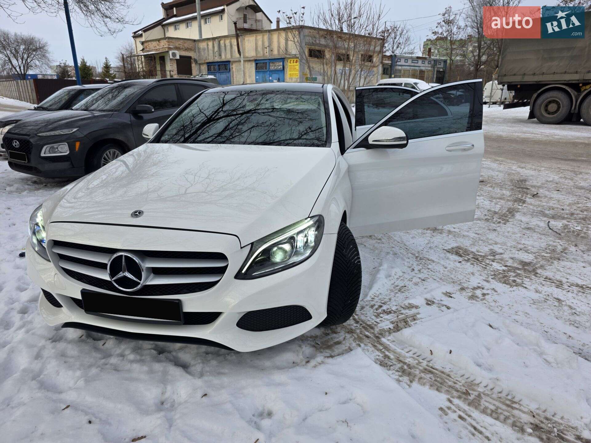 Mercedes-Benz C-Class 2017 VIN WDDWF4KB3HR291475 фото оголошення 12 з 12
