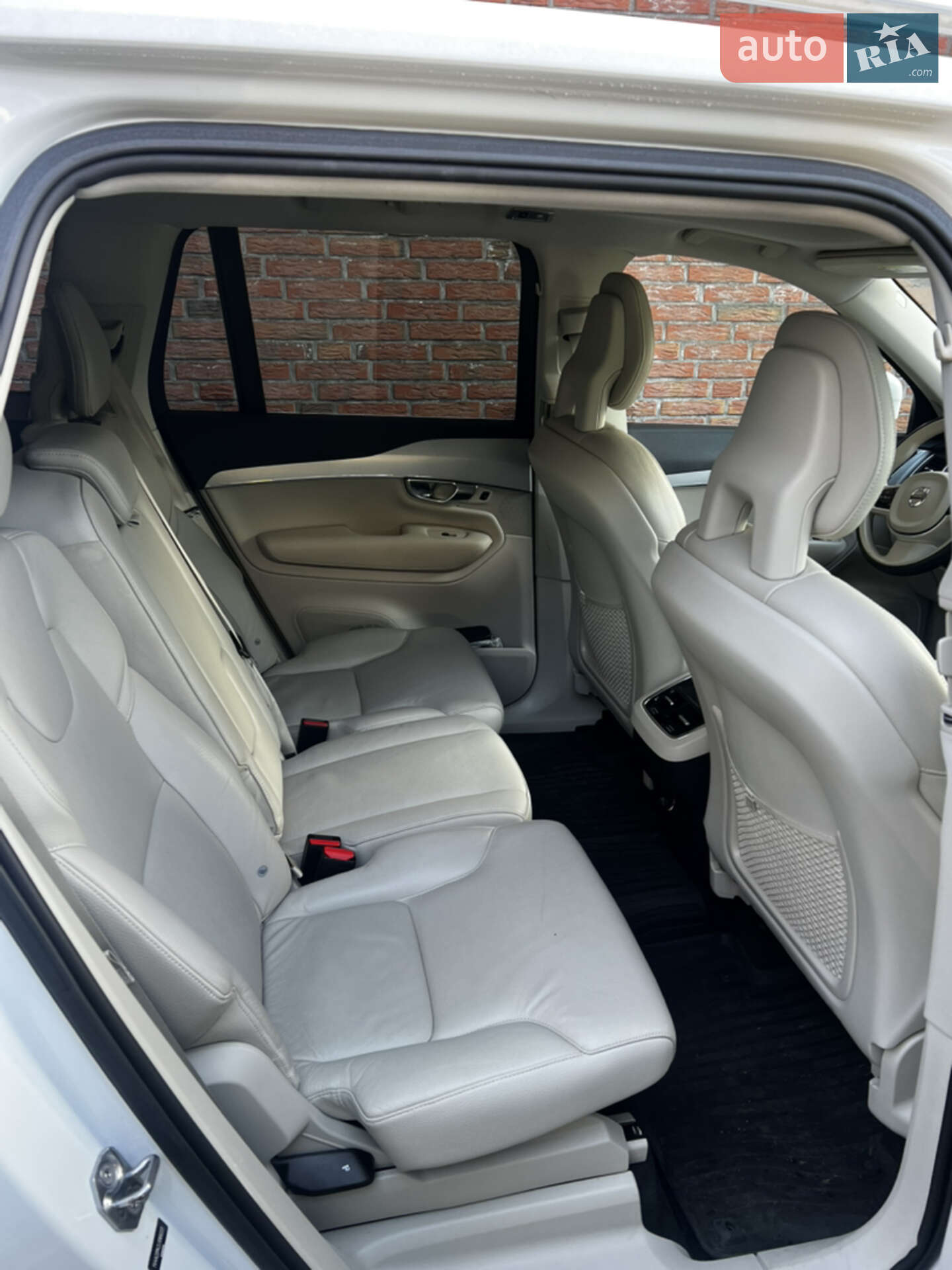 Volvo XC90 2018 VIN YV4A22PK2J1368223 фото оголошення 24 з 26