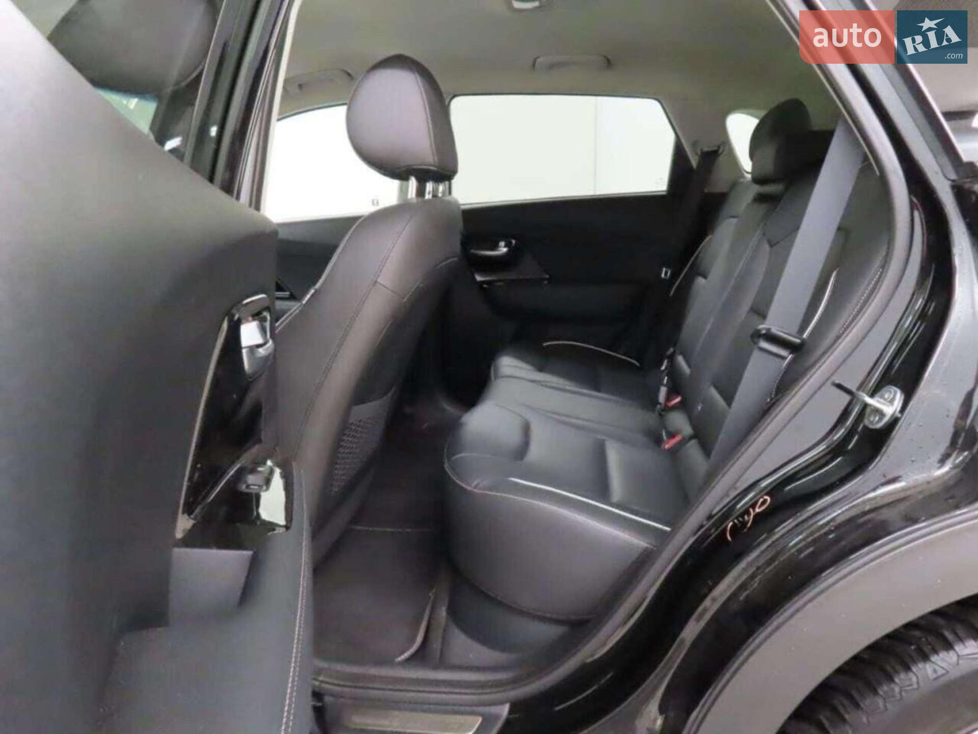 Kia Niro 2019 VIN KNACC81GFK5024539 фото оголошення 10 з 14