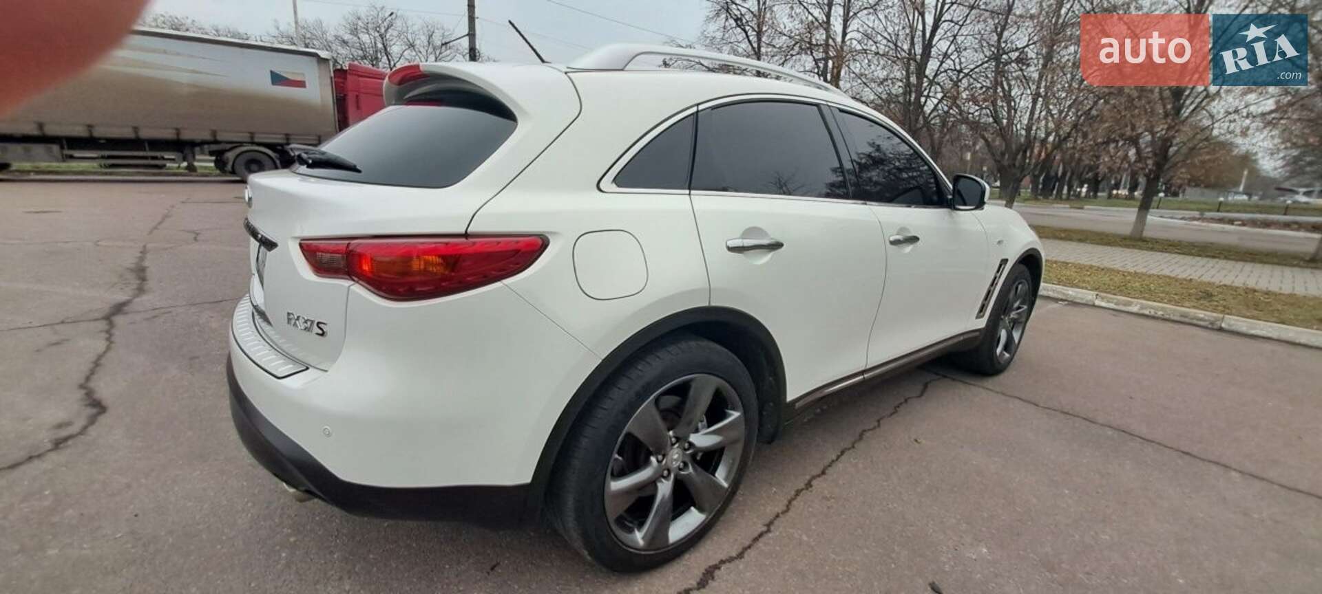 Infiniti FX 37 2011 VIN JN1TCNS51U0441364 фото оголошення 8 з 21