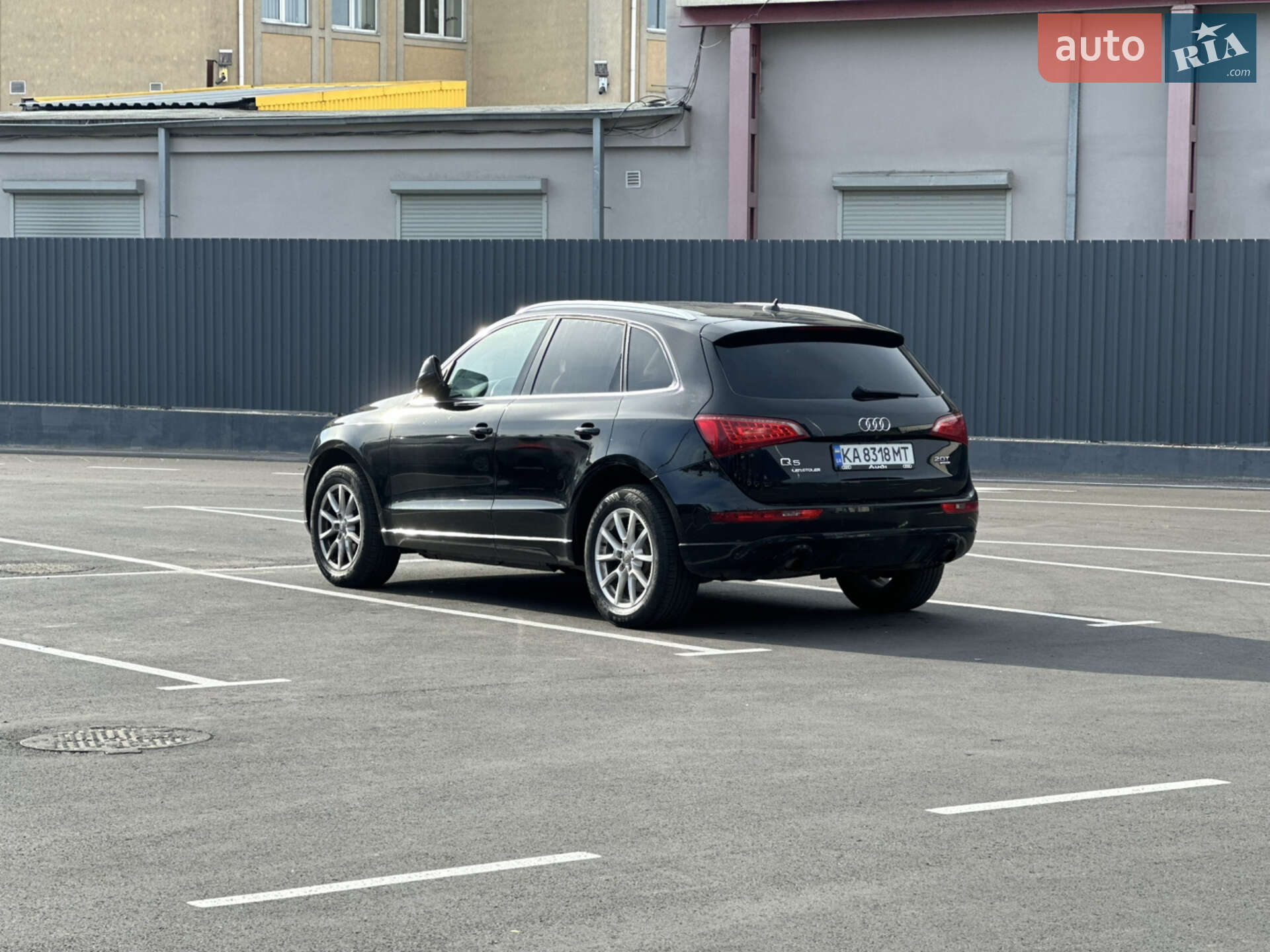 Audi Q5 2011 VIN WA1LFAFPXBA104220 фото оголошення 5 з 33