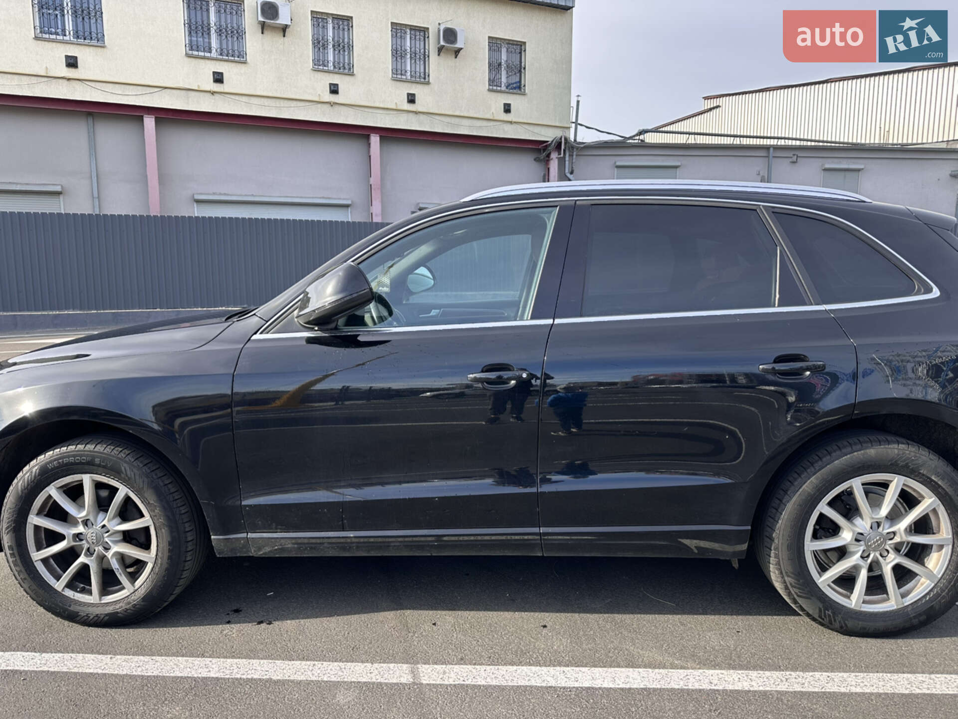 Audi Q5 2011 VIN WA1LFAFPXBA104220 фото оголошення 20 з 33