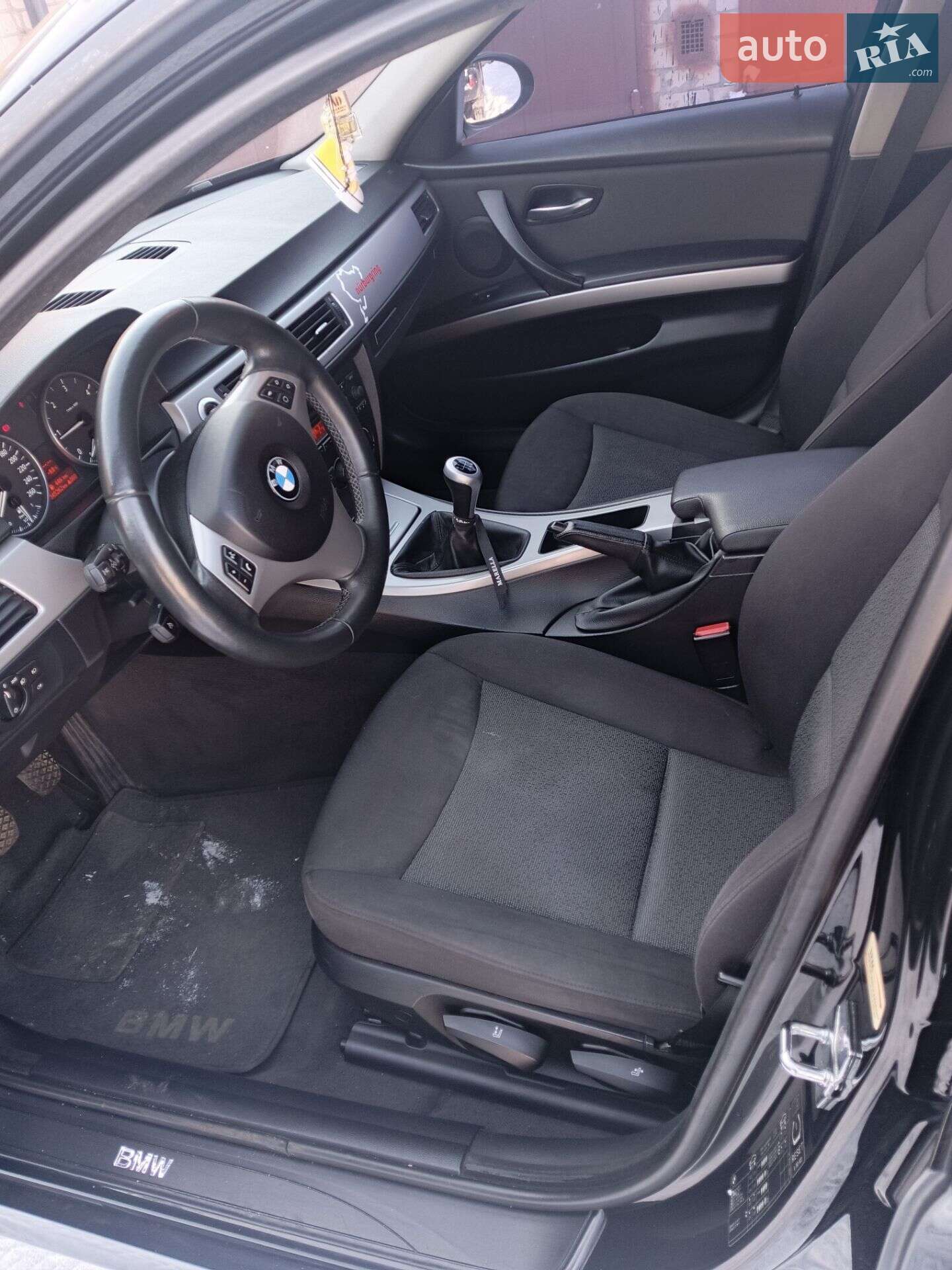 BMW 3 Series 2005 VIN WBAVC31080PS24361 фото оголошення 2 з 11