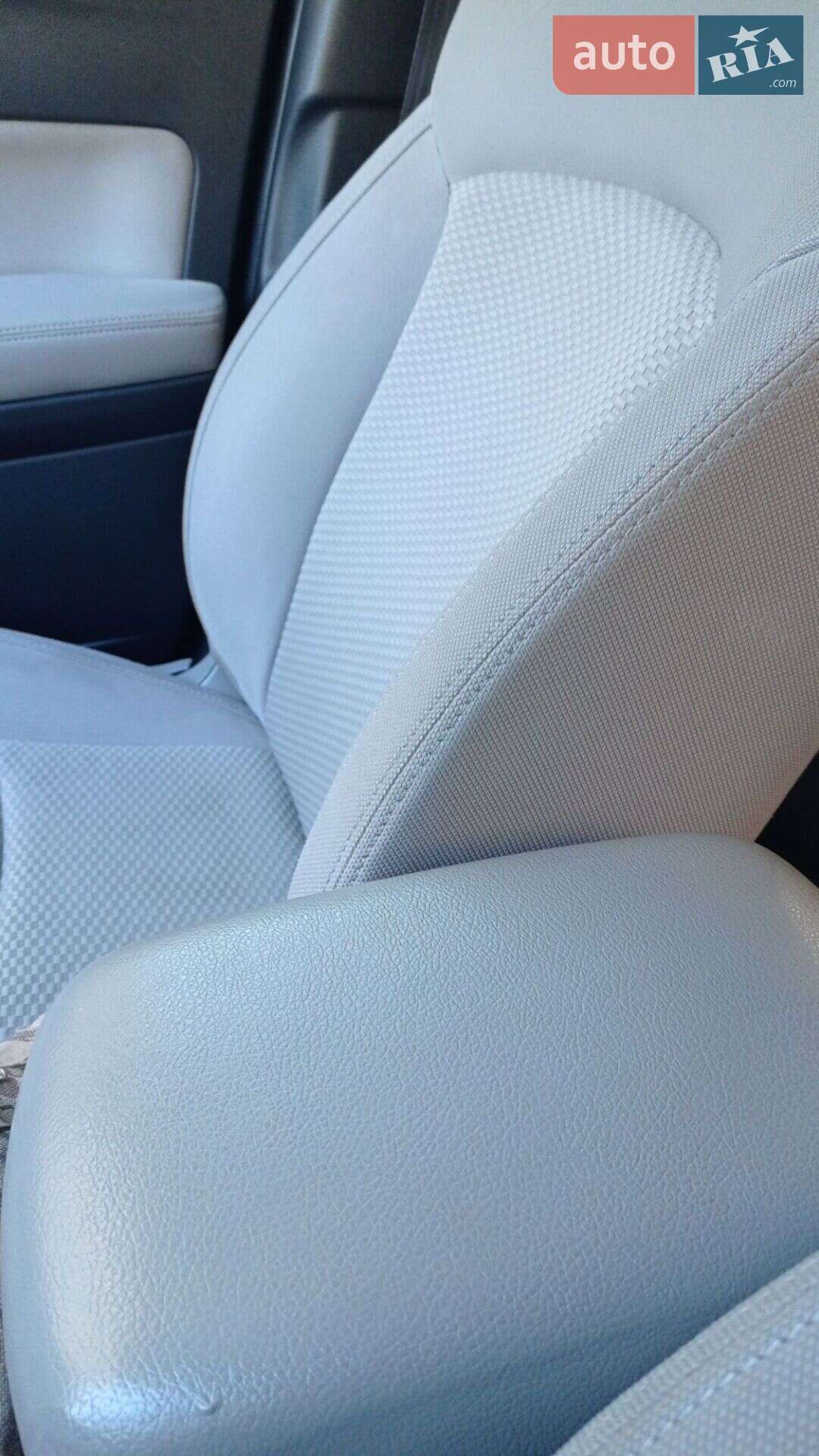 Subaru Forester 2014 VIN JF2SJADC5FH508458 фото оголошення 9 з 14