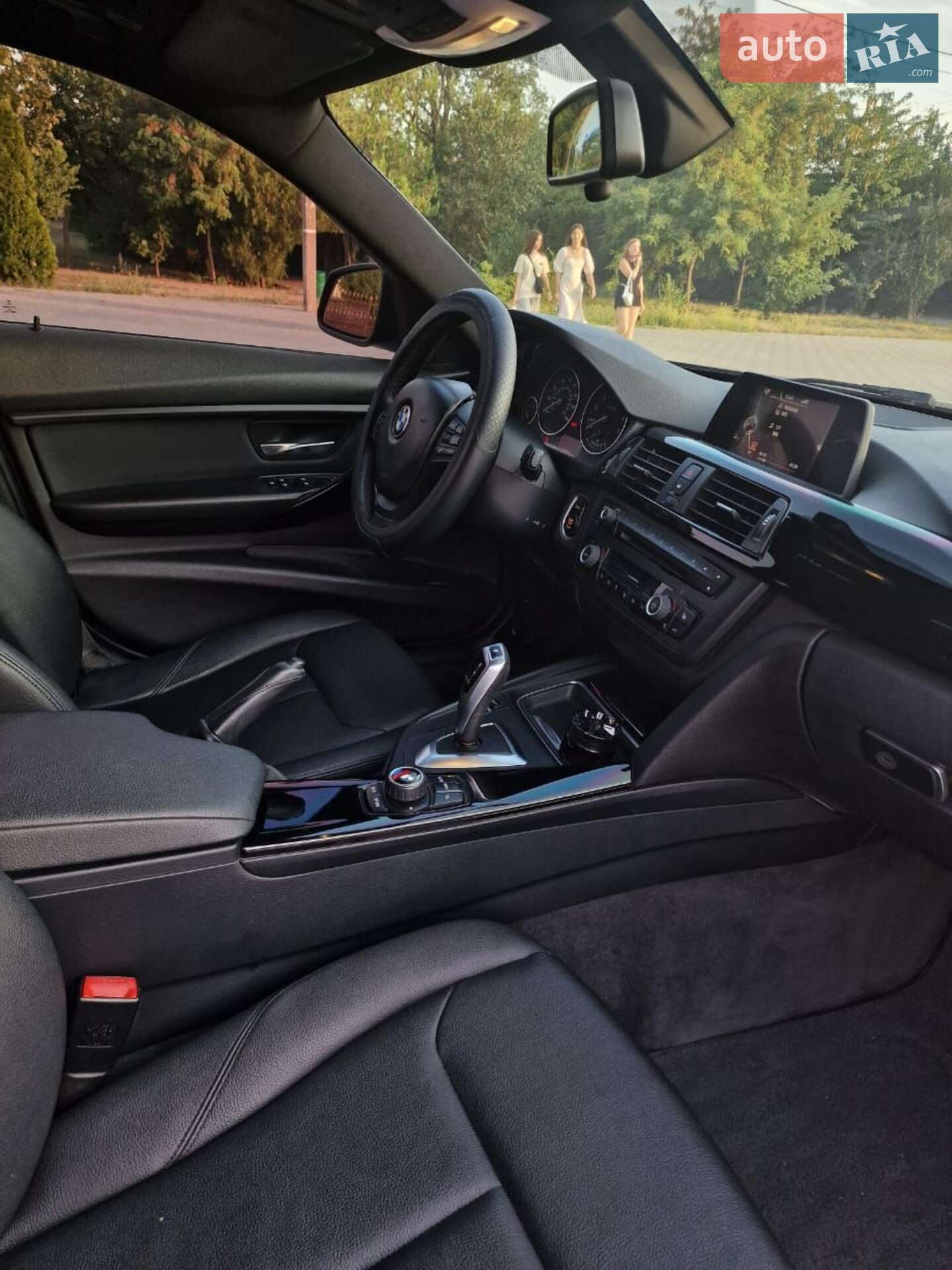 BMW 3 Series 2015 VIN WBA3C3C55FK203473 фото оголошення 9 з 19