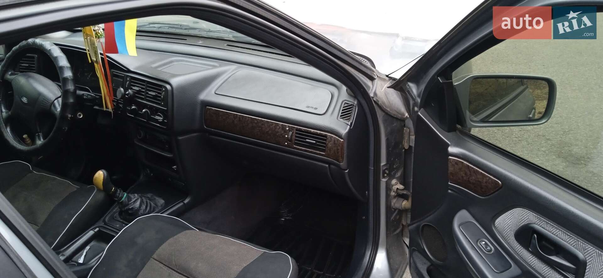 Ford Scorpio 1994 VIN WF0NXXGAGNRY09198 фото оголошення 5 з 5