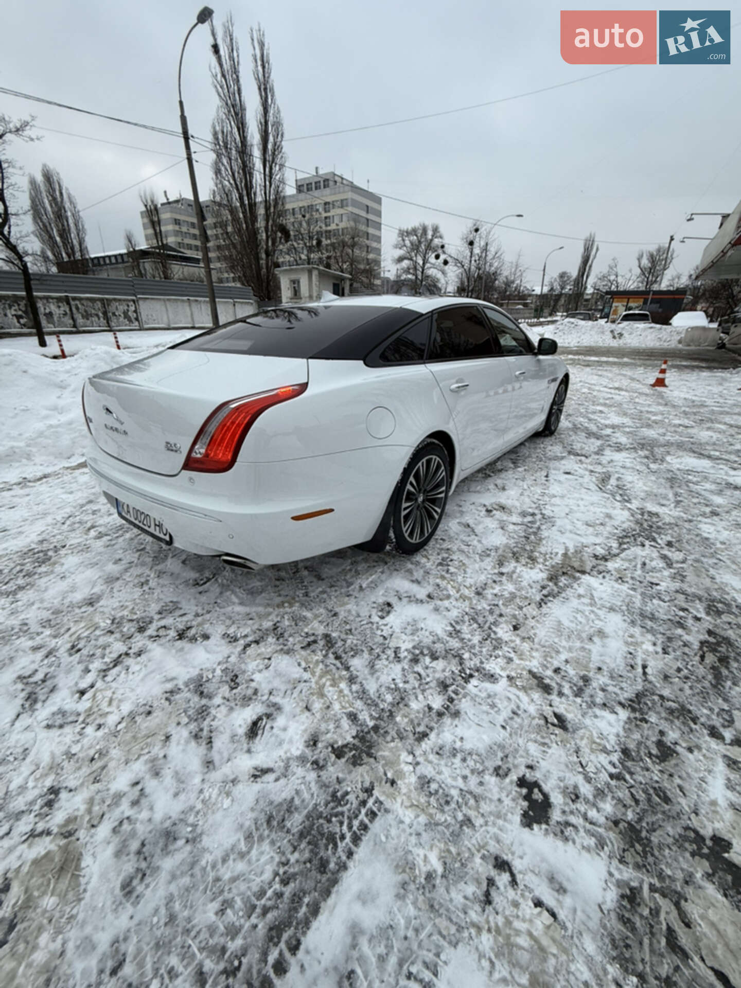 Jaguar XJ 2013 VIN SAJAJ26H7D8V46751 фото оголошення 7 з 12