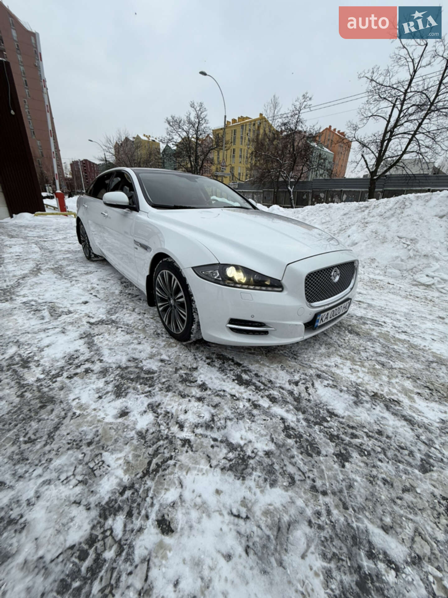 Jaguar XJ 2013 VIN SAJAJ26H7D8V46751 фото оголошення 8 з 12