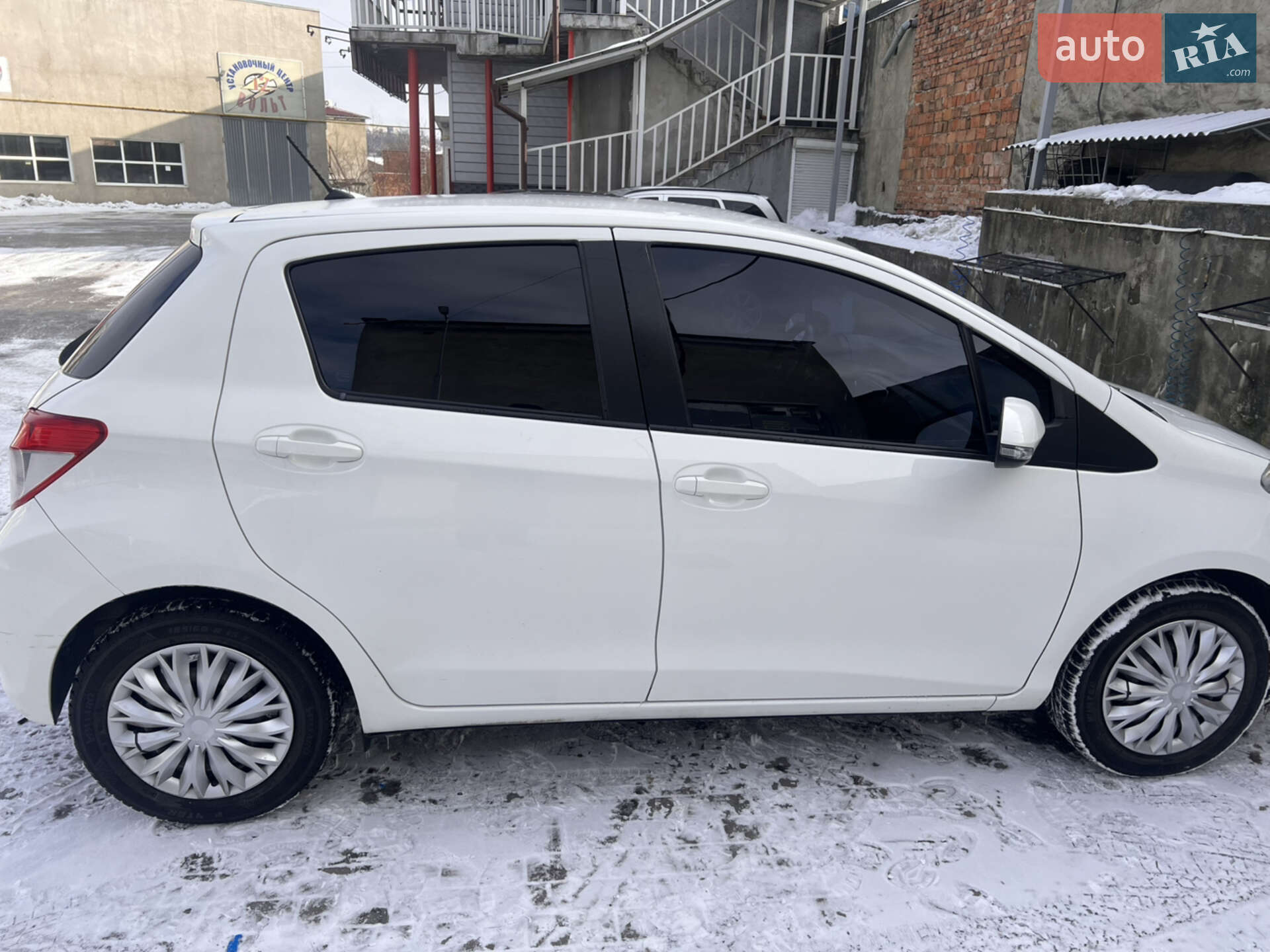 Toyota Yaris 2011 VIN VNKKJ0D370A023352 фото оголошення 7 з 18