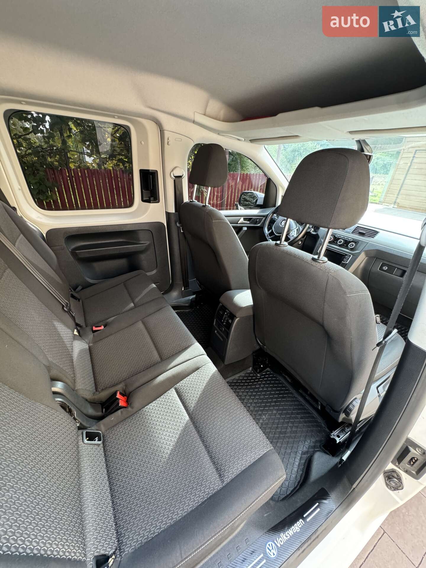 Volkswagen Caddy 2015 VIN WV2ZZZ2KZGX068850 фото оголошення 16 з 21