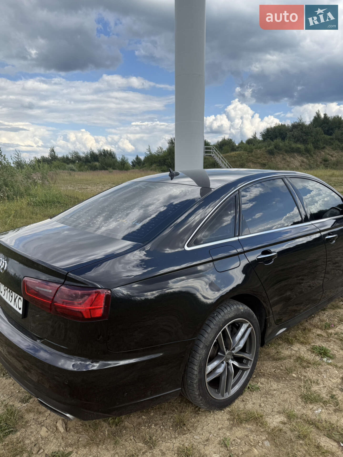 Audi A6 2015 VIN WAUDFAFC2GN074473 фото оголошення 5 з 14