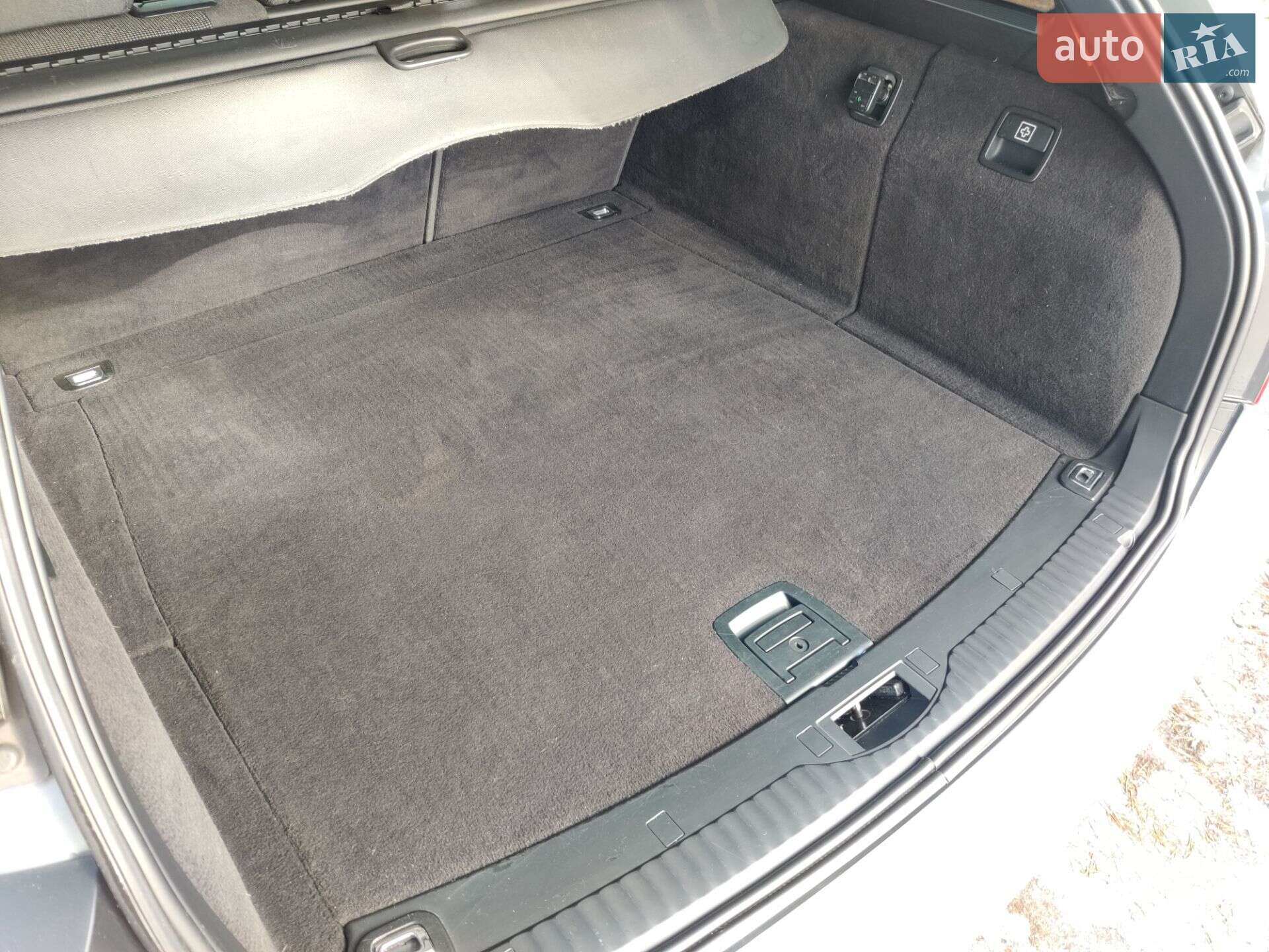 BMW 5 Series 2004 VIN WBANJ51050B405951 фото оголошення 5 з 12