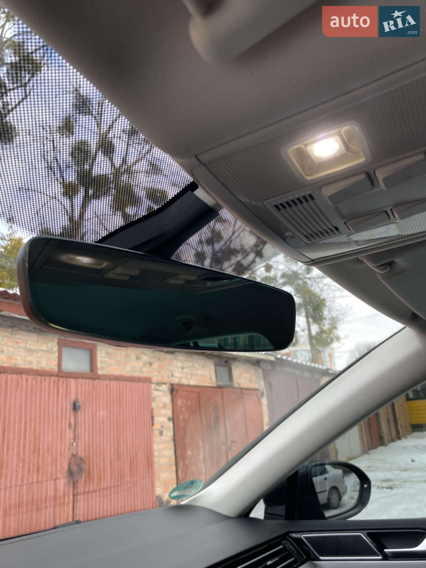 Volkswagen Passat 2018 VIN WVWZZZ3CZJP010146 фото оголошення 13 з 23
