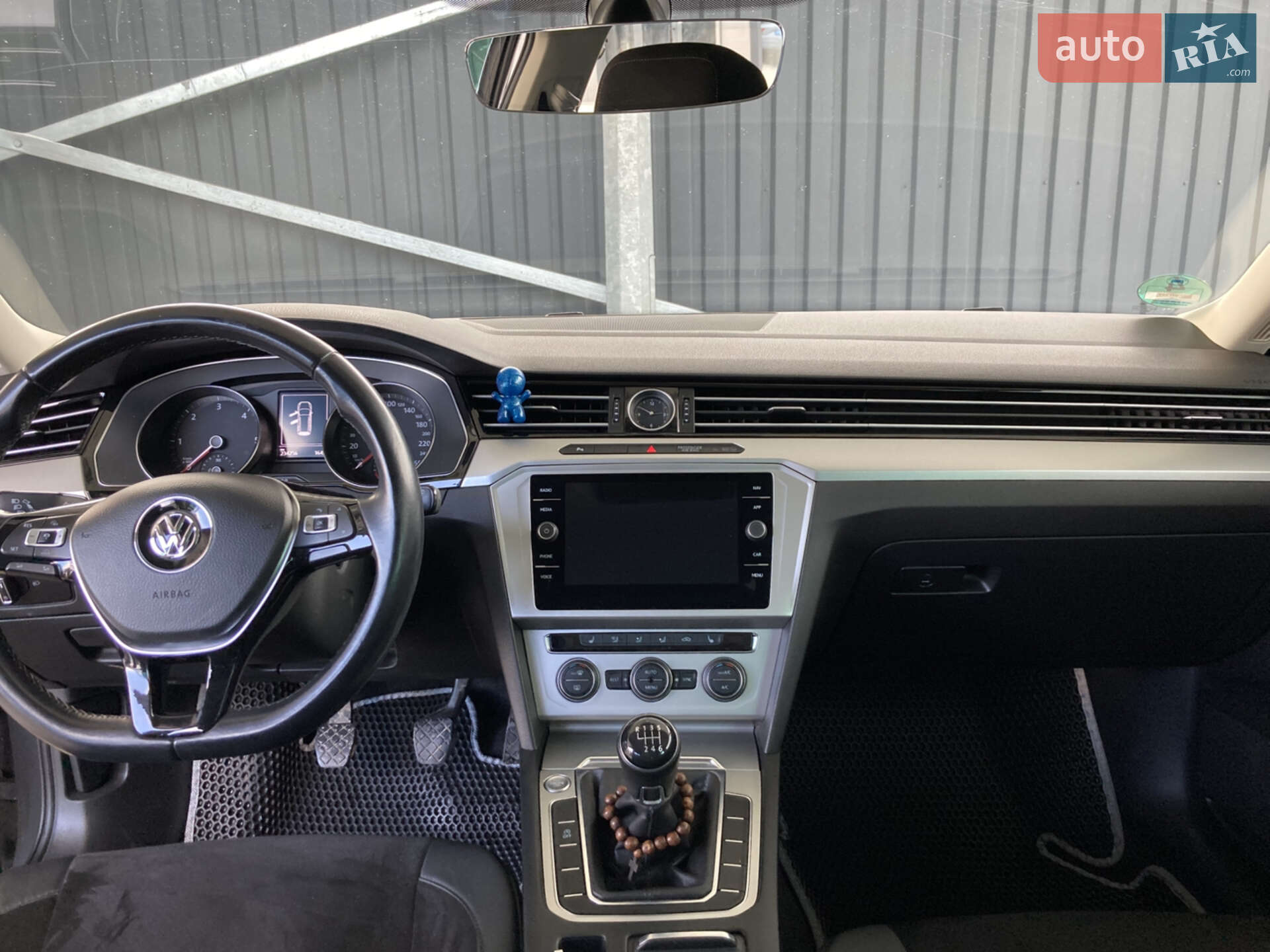 Volkswagen Passat 2018 VIN WVWZZZ3CZJP010146 фото оголошення 20 з 23