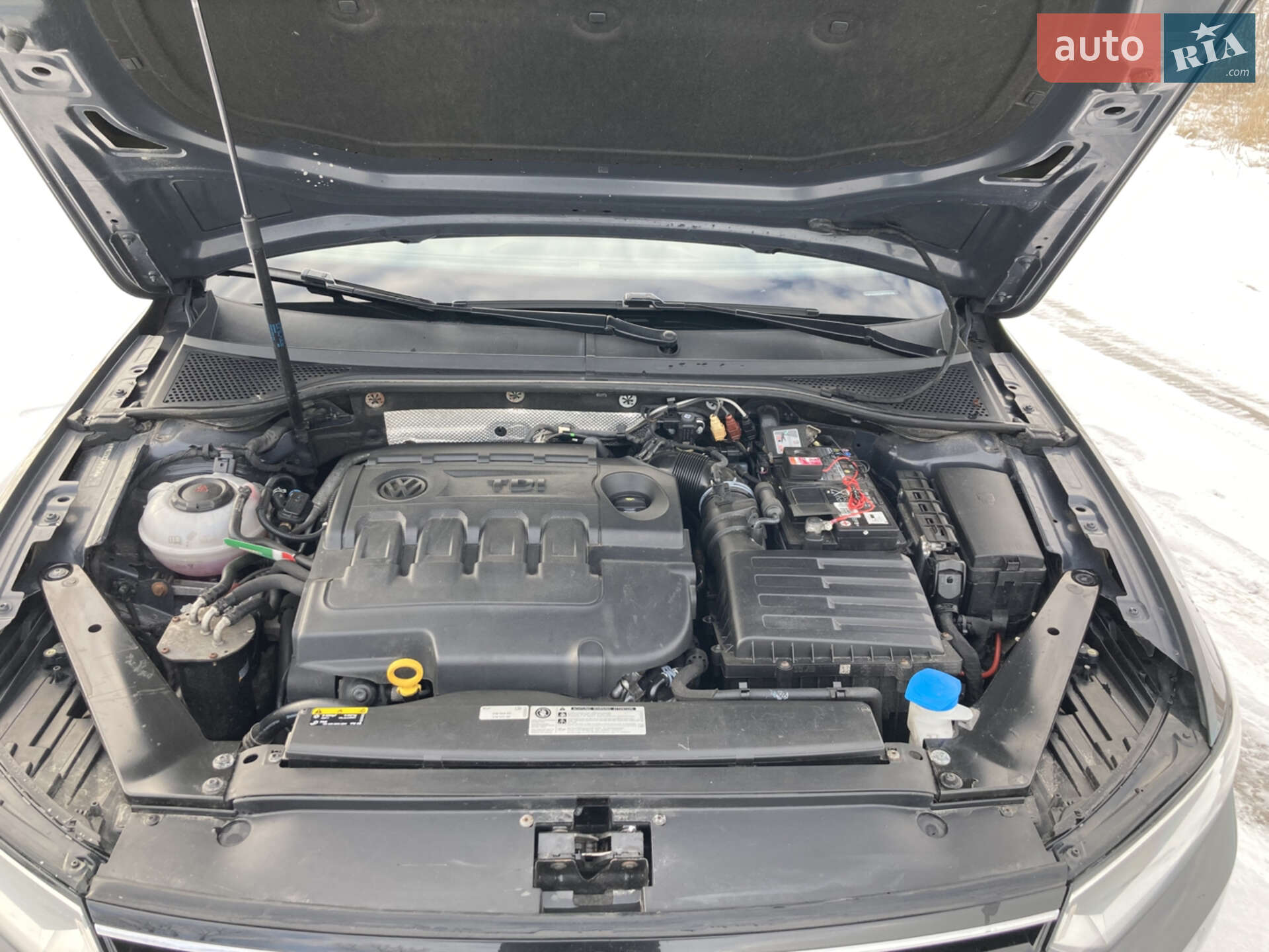 Volkswagen Passat 2018 VIN WVWZZZ3CZJP010146 фото оголошення 21 з 23