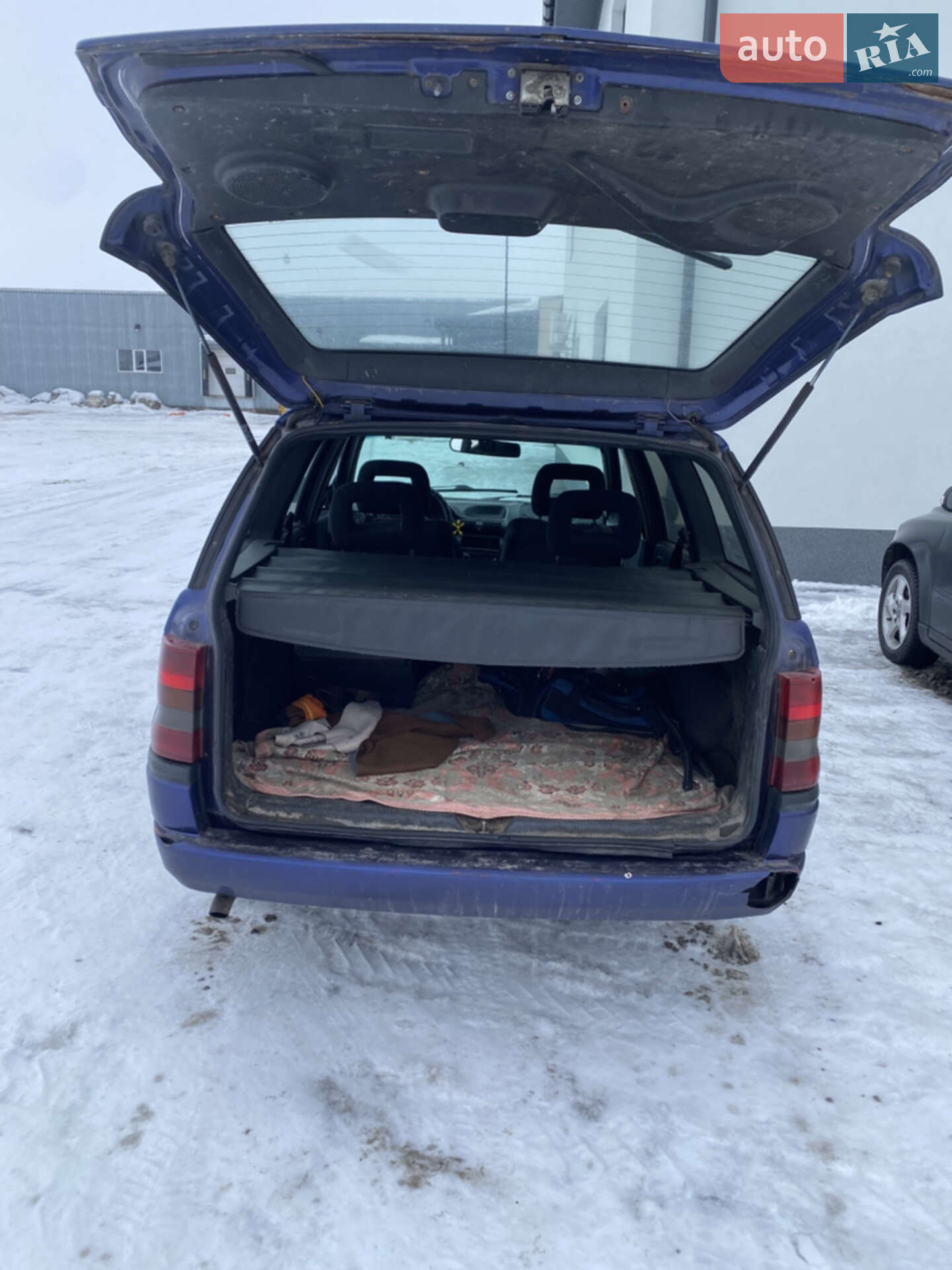 Opel Astra 1995 VIN W0L000051S2571518 фото оголошення 5 з 11
