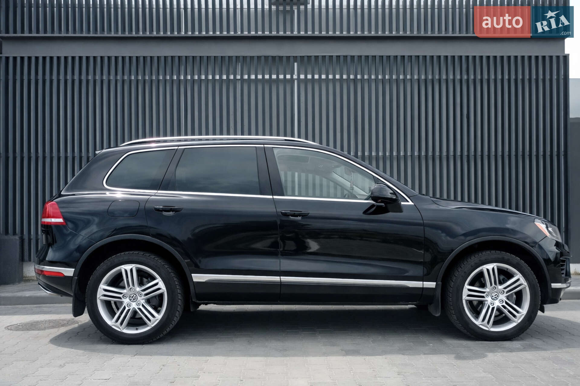 Volkswagen Touareg 2014 VIN WVGEP9BP1FD002188 фото оголошення 5 з 16