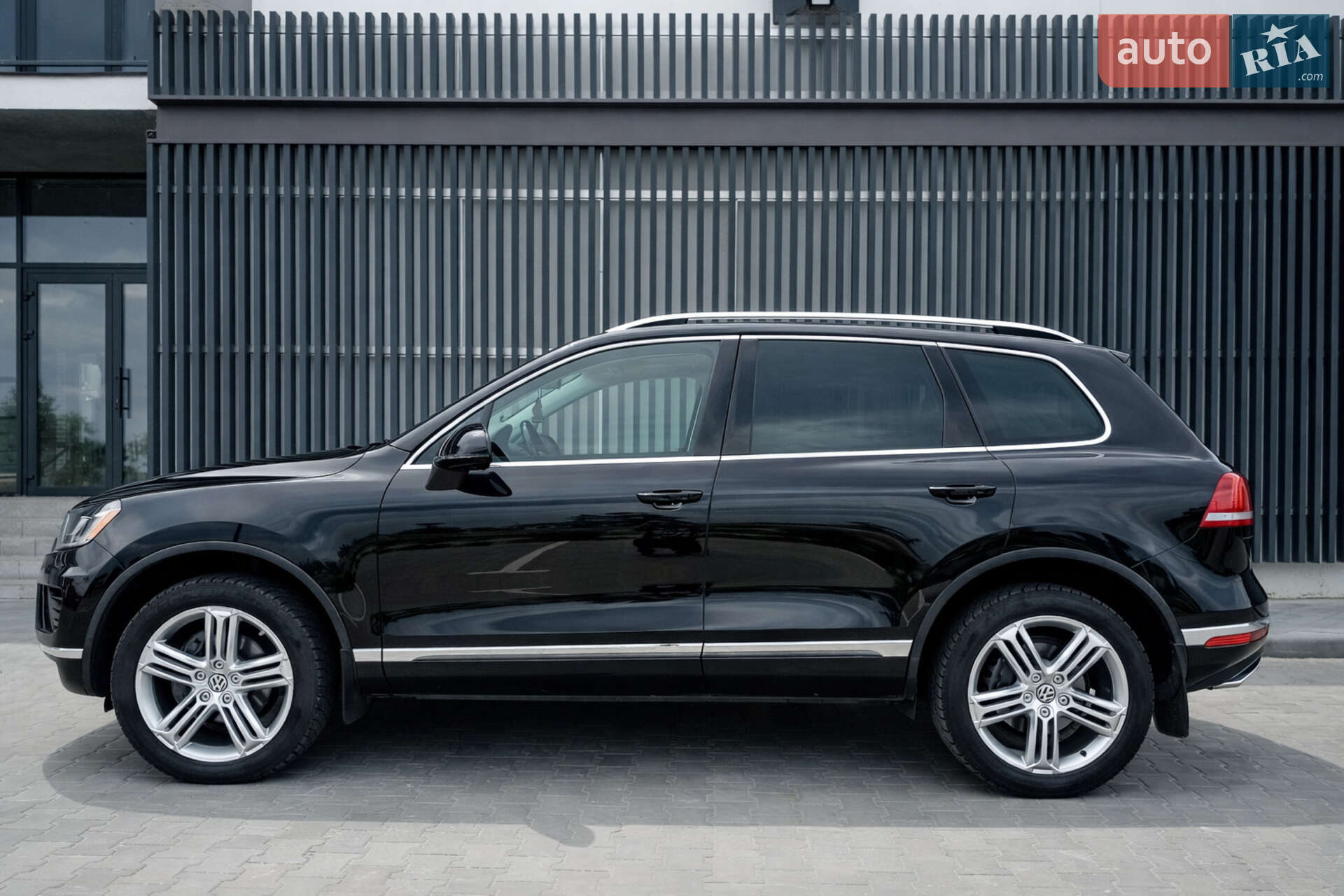 Volkswagen Touareg 2014 VIN WVGEP9BP1FD002188 фото оголошення 8 з 16