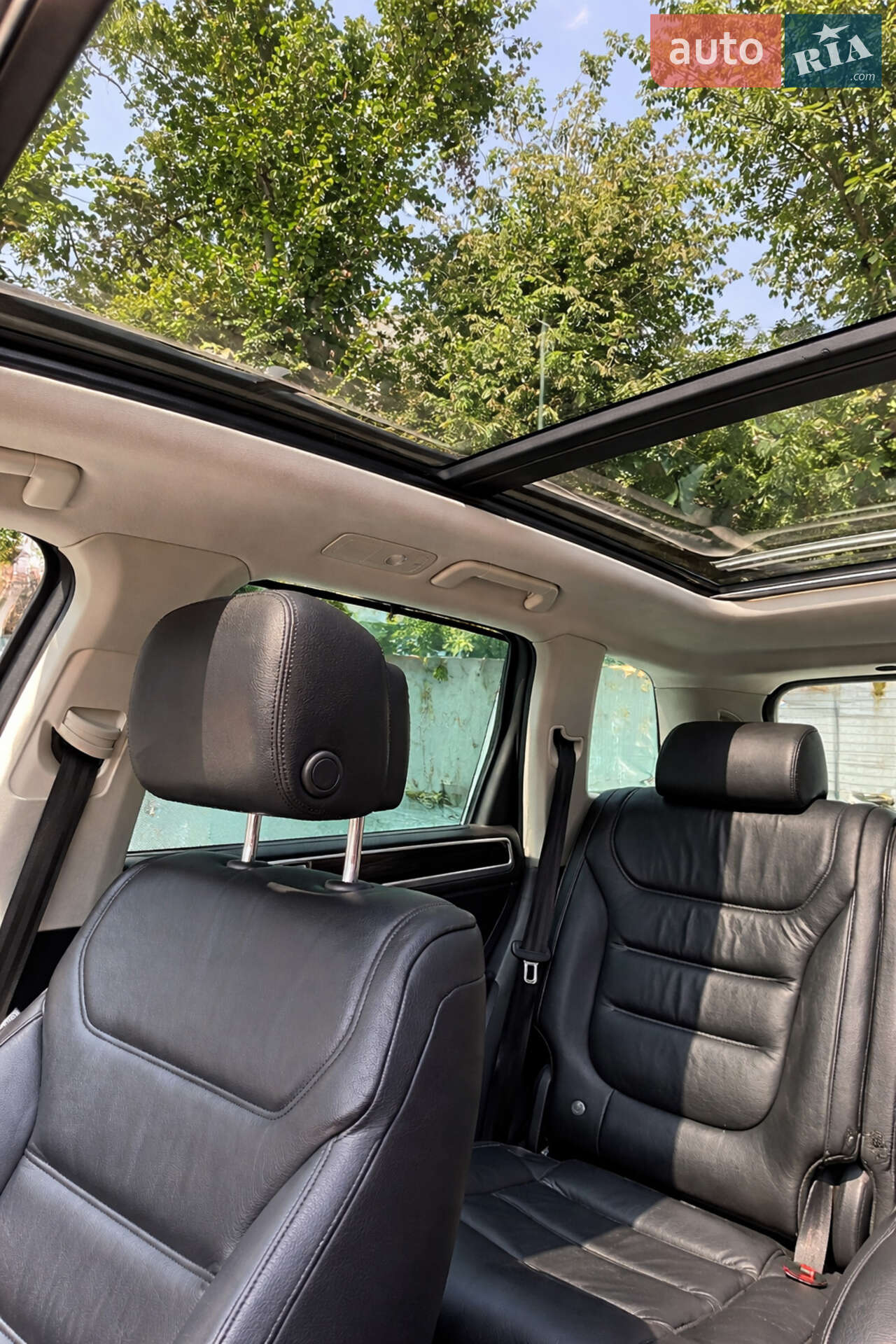 Volkswagen Touareg 2014 VIN WVGEP9BP1FD002188 фото оголошення 11 з 16