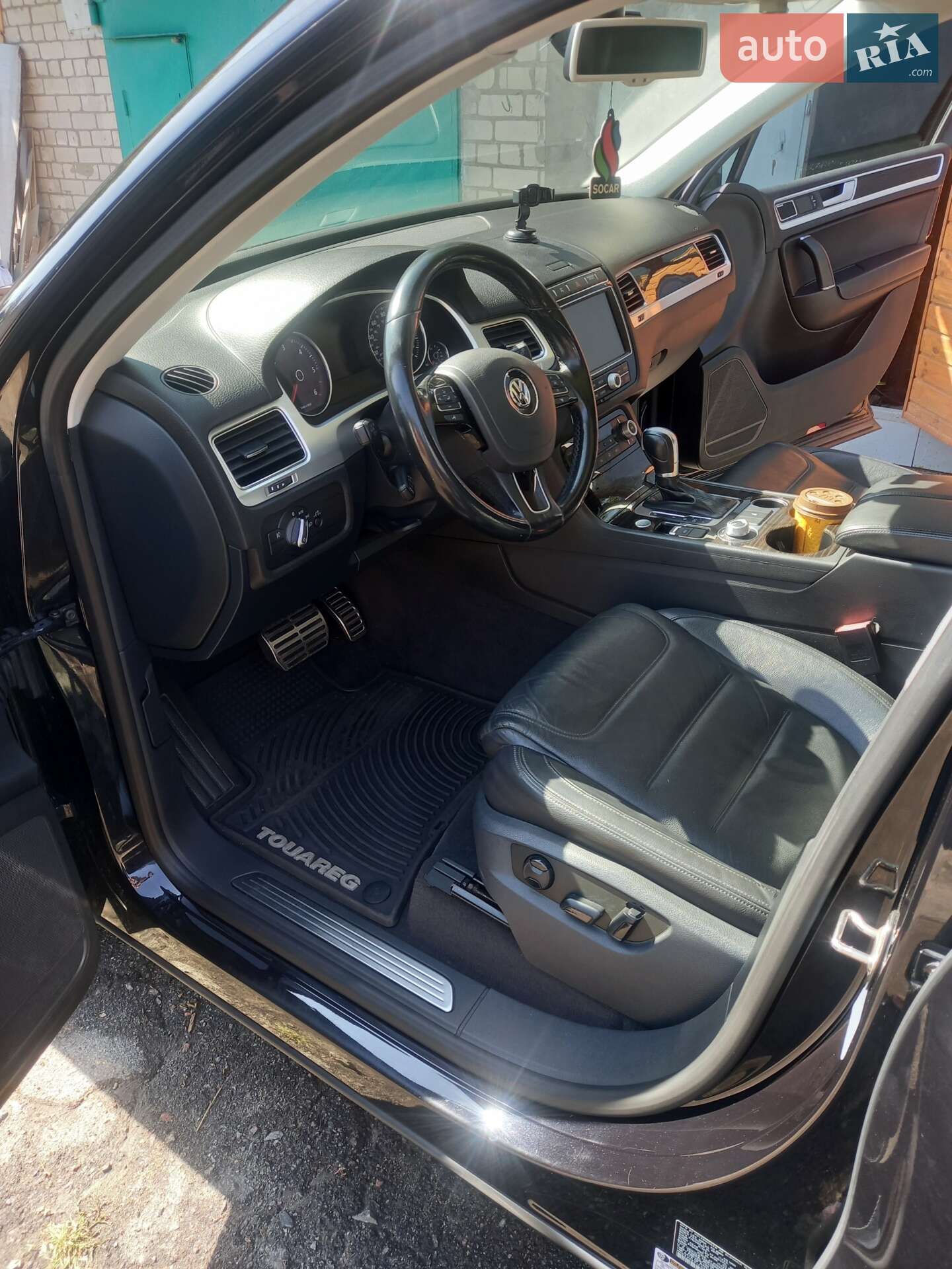 Volkswagen Touareg 2014 VIN WVGEP9BP1FD002188 фото оголошення 14 з 16