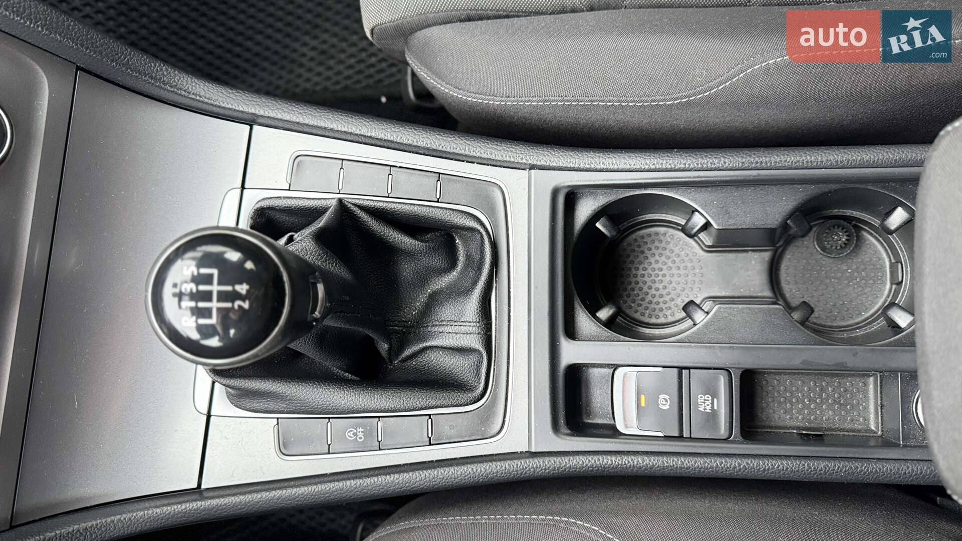 Volkswagen Golf 2014 VIN WVWZZZAUZEP595594 фото оголошення 5 з 17
