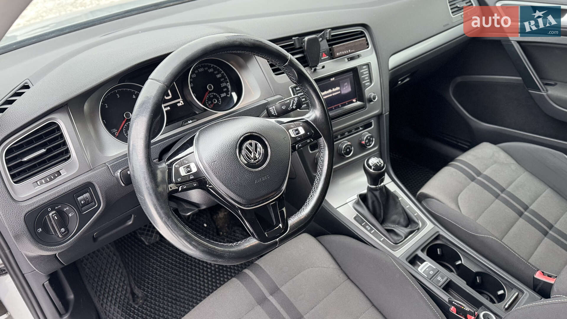Volkswagen Golf 2014 VIN WVWZZZAUZEP595594 фото оголошення 12 з 17