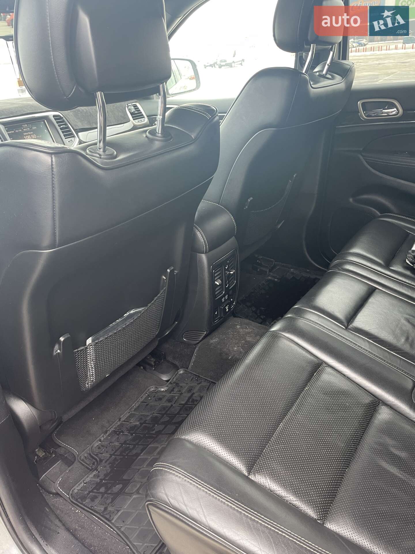 Jeep Grand Cherokee 2013 VIN 1C4RJFCMXEC302391 фото оголошення 30 з 33
