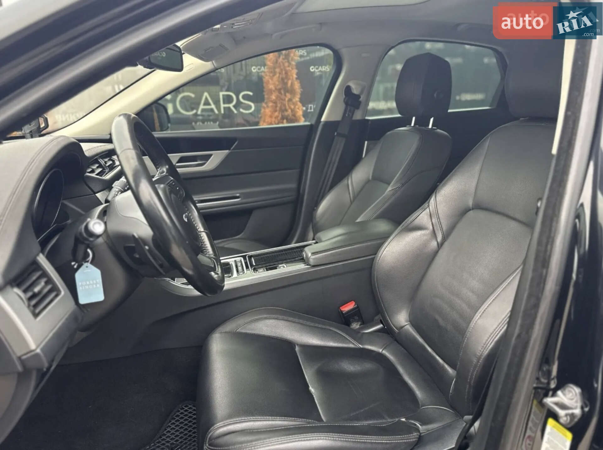 Jaguar XF 2016 VIN SAJBJ4BN2HCY48785 фото оголошення 9 з 31