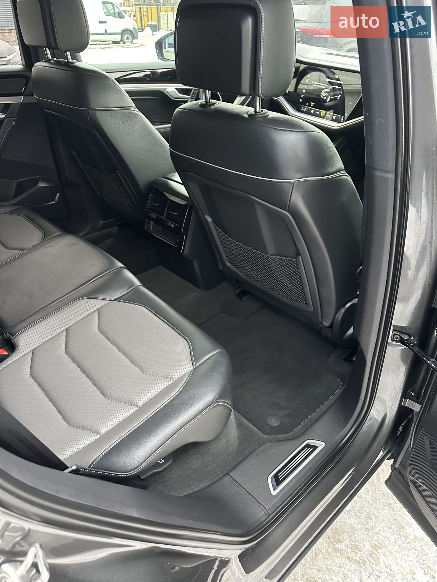 Volkswagen Touareg 2023 VIN WVGZZZCR8PD028476 фото оголошення 29 з 44