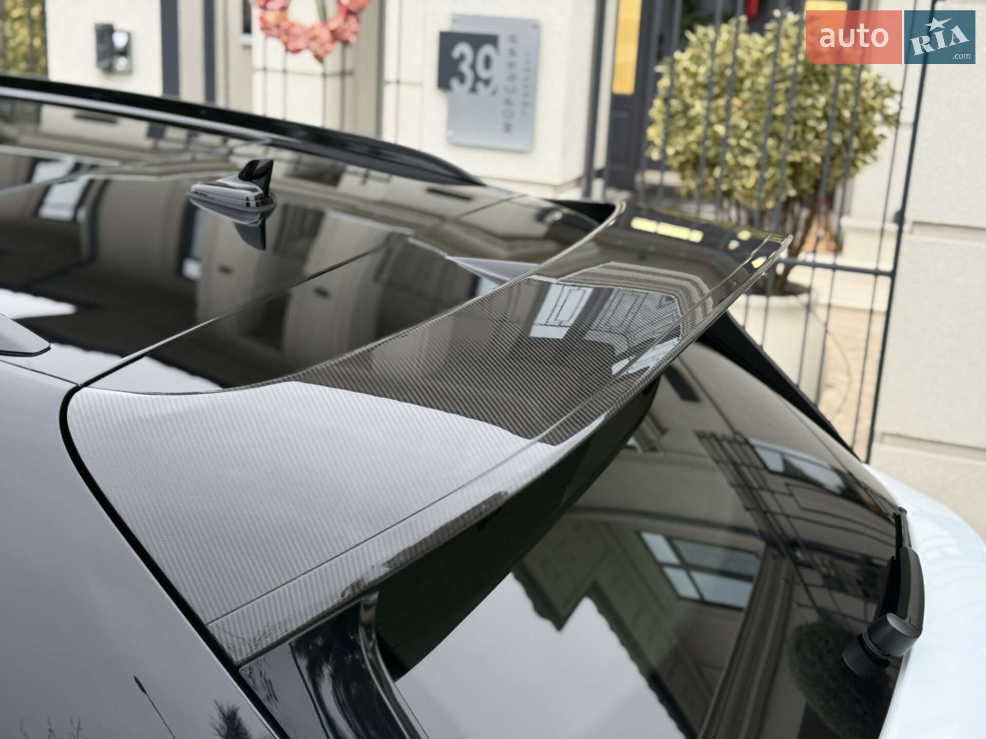 Bentley Bentayga 2024 VIN SJAAB14V2RC025635 фото оголошення 27 з 74