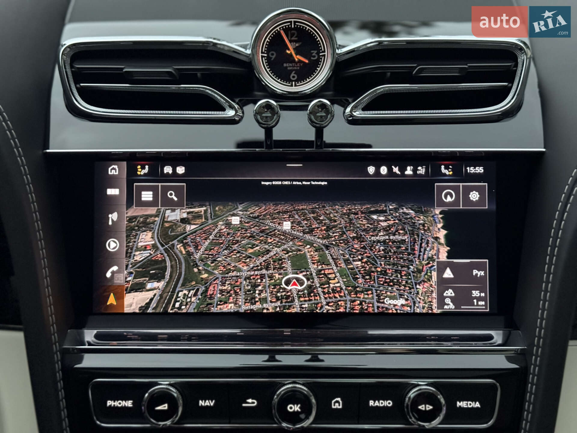 Bentley Bentayga 2024 VIN SJAAB14V2RC025635 фото оголошення 70 з 74