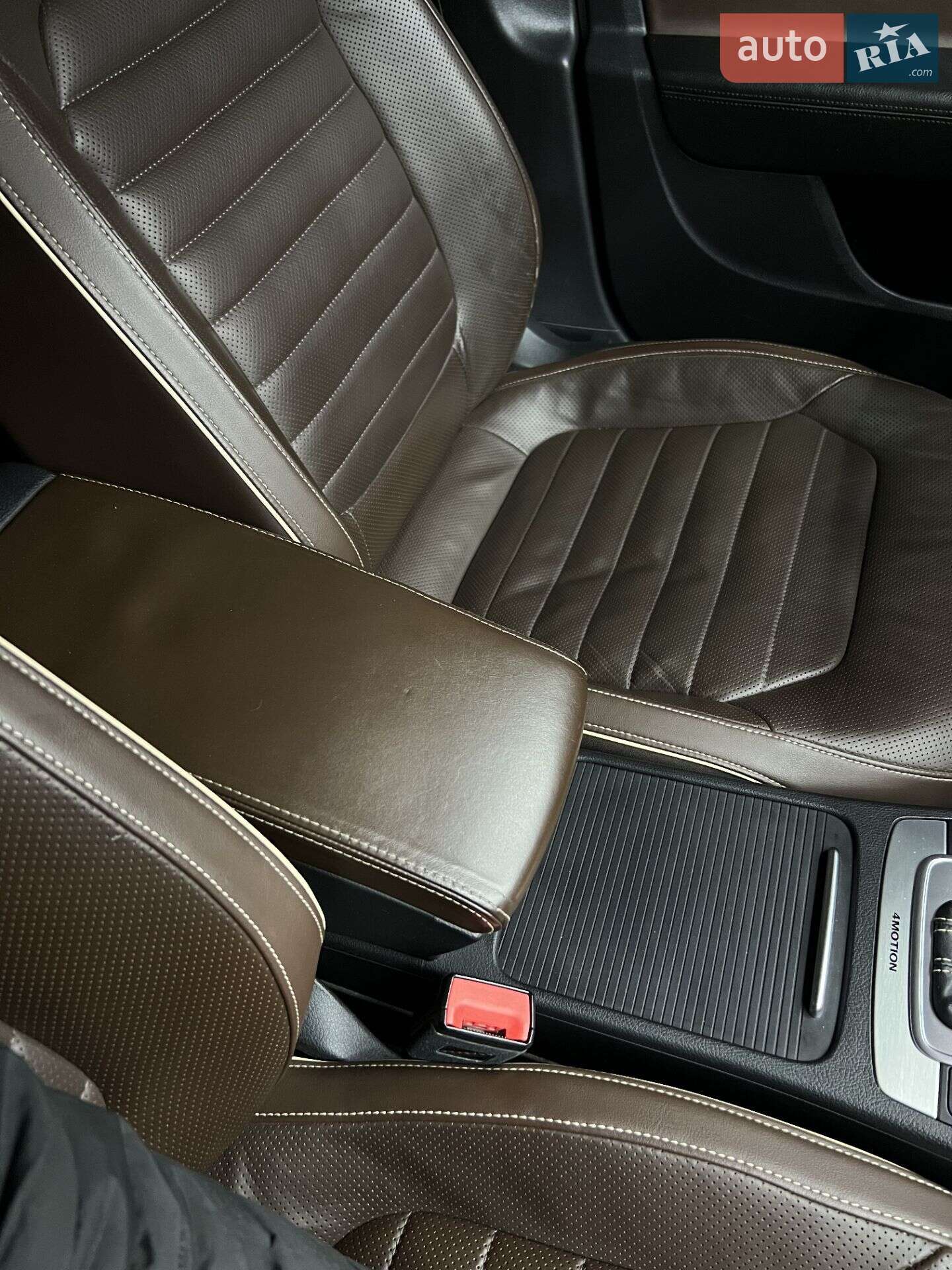 Volkswagen Passat 2013 VIN WVWZZZ3CZEE063042 фото оголошення 18 з 31