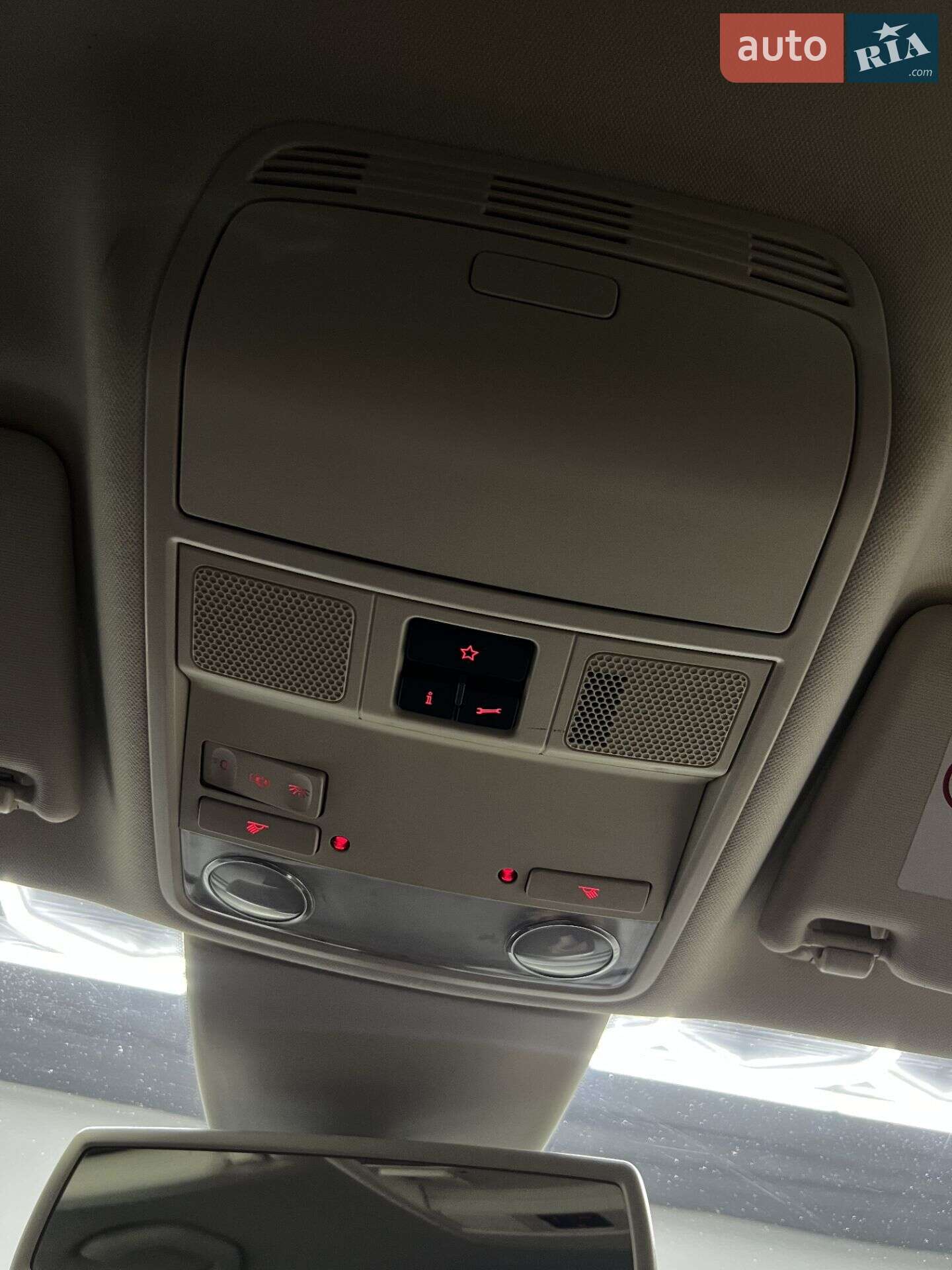 Volkswagen Passat 2013 VIN WVWZZZ3CZEE063042 фото оголошення 23 з 31