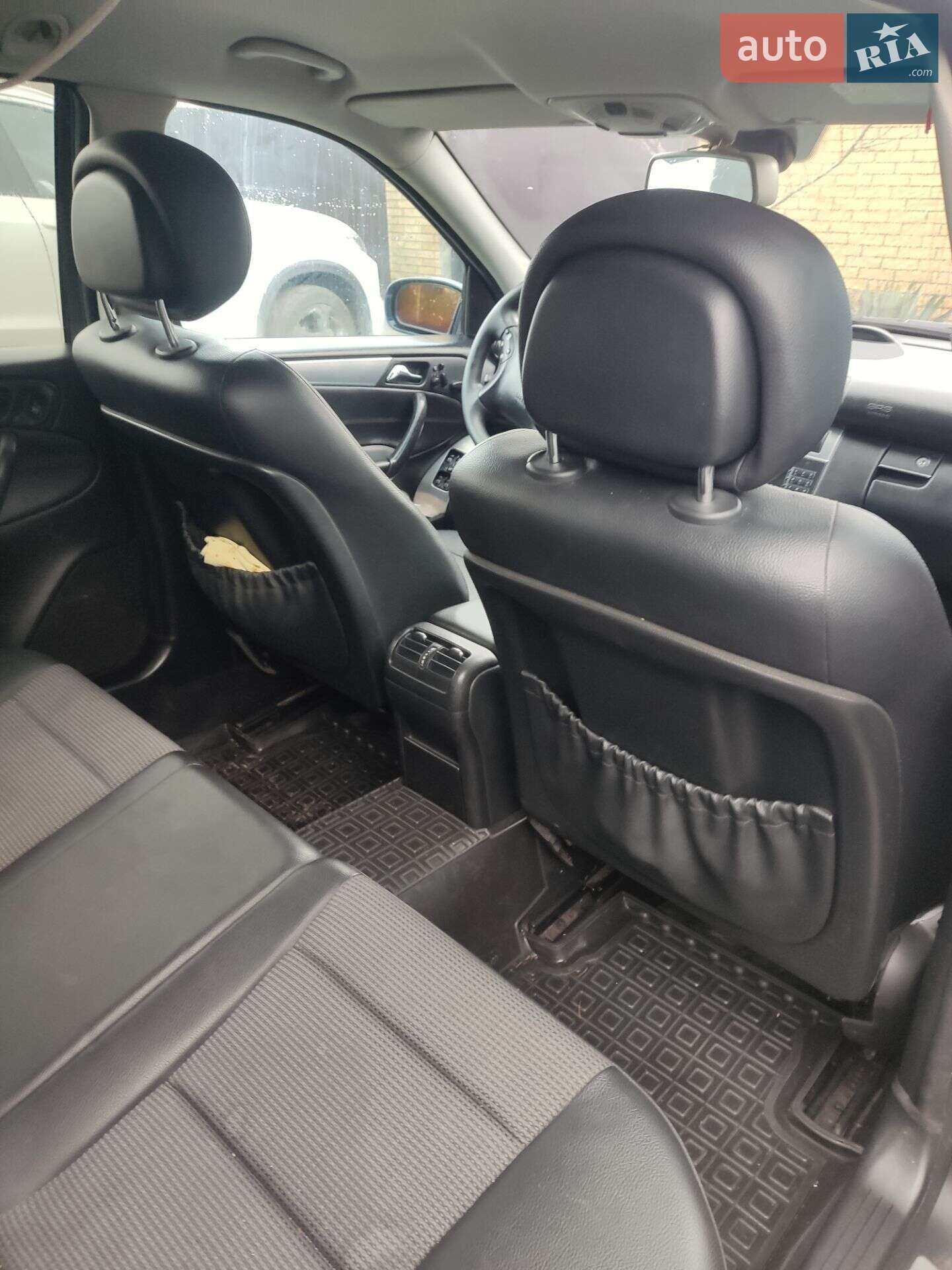 Mercedes-Benz C-Class 2007 VIN WDB2032081F917748 фото оголошення 6 з 8
