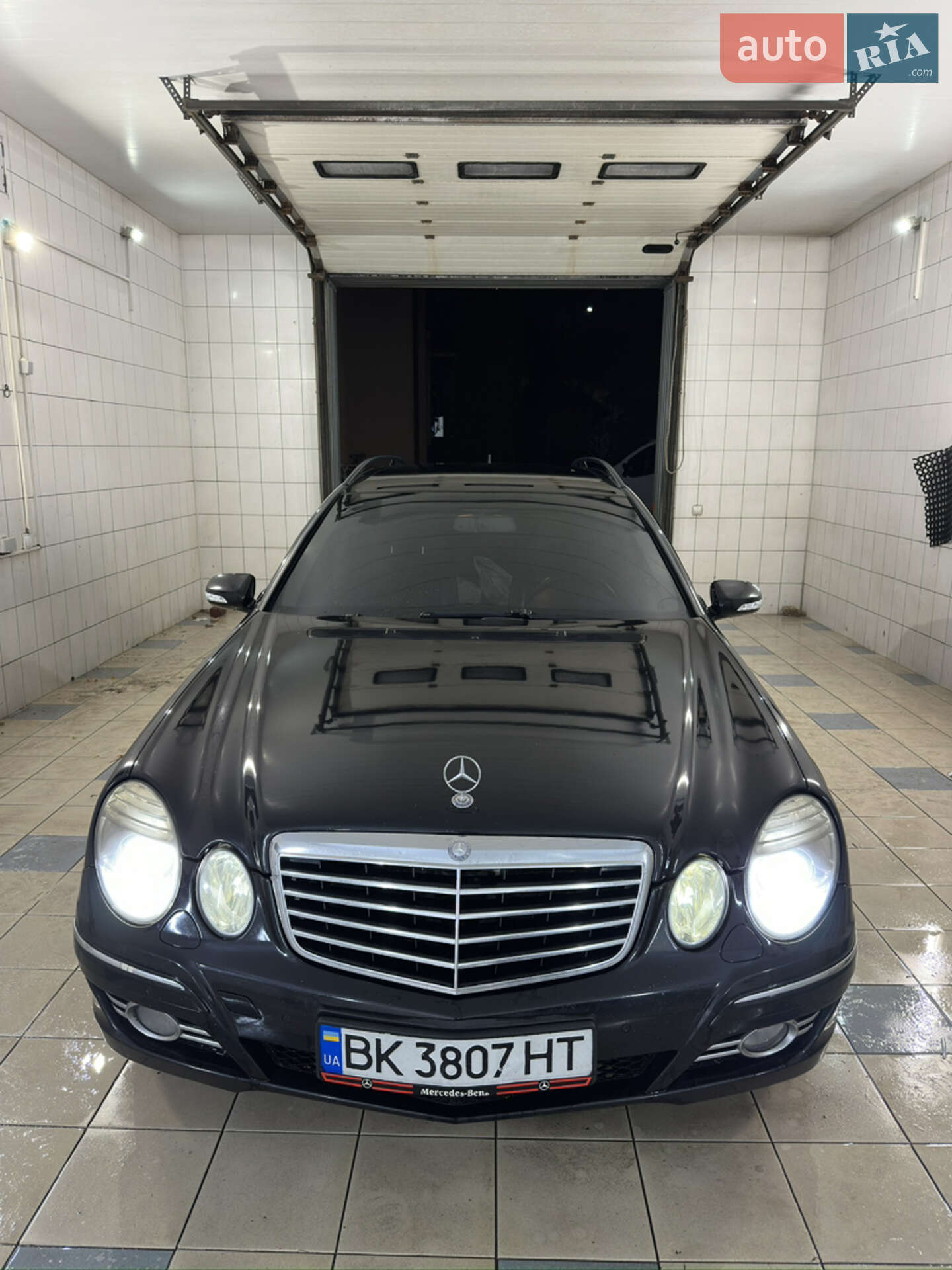 Mercedes-Benz E-Class 2007 VIN WDB2112201B135581 фото оголошення 4 з 20
