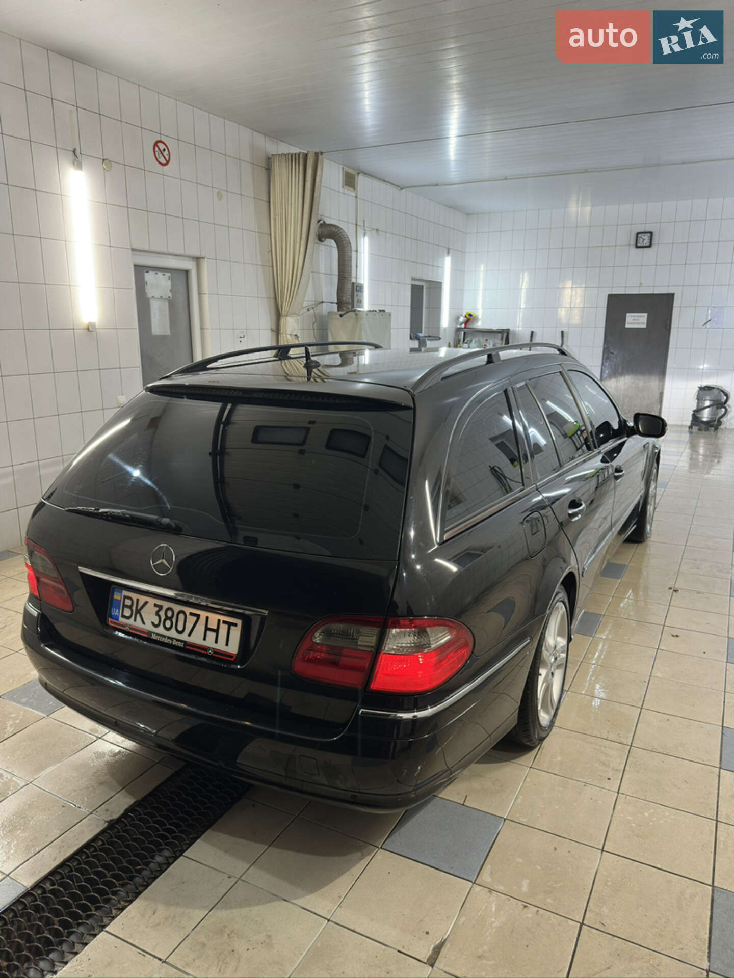 Mercedes-Benz E-Class 2007 VIN WDB2112201B135581 фото оголошення 6 з 20