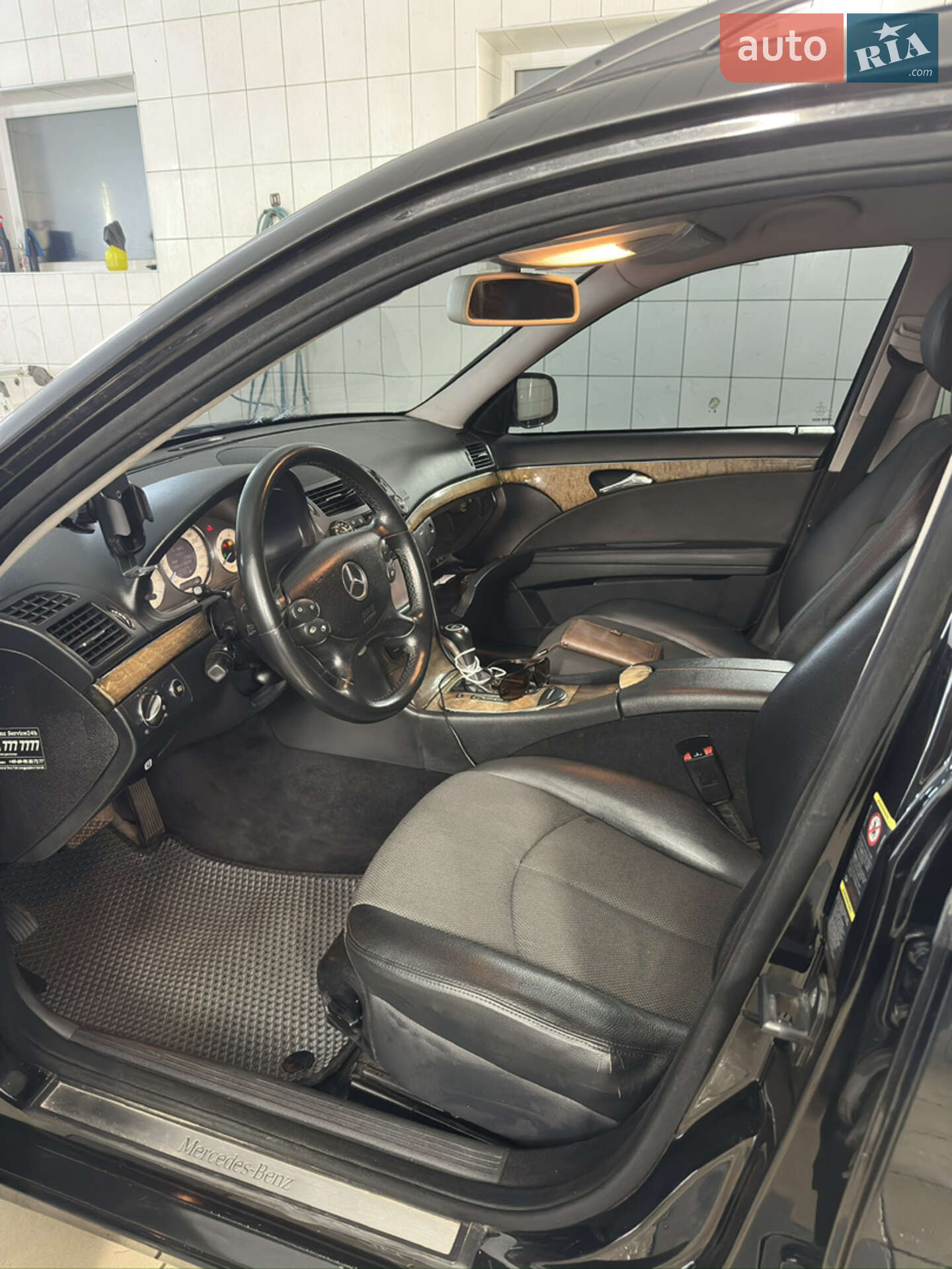Mercedes-Benz E-Class 2007 VIN WDB2112201B135581 фото оголошення 9 з 20