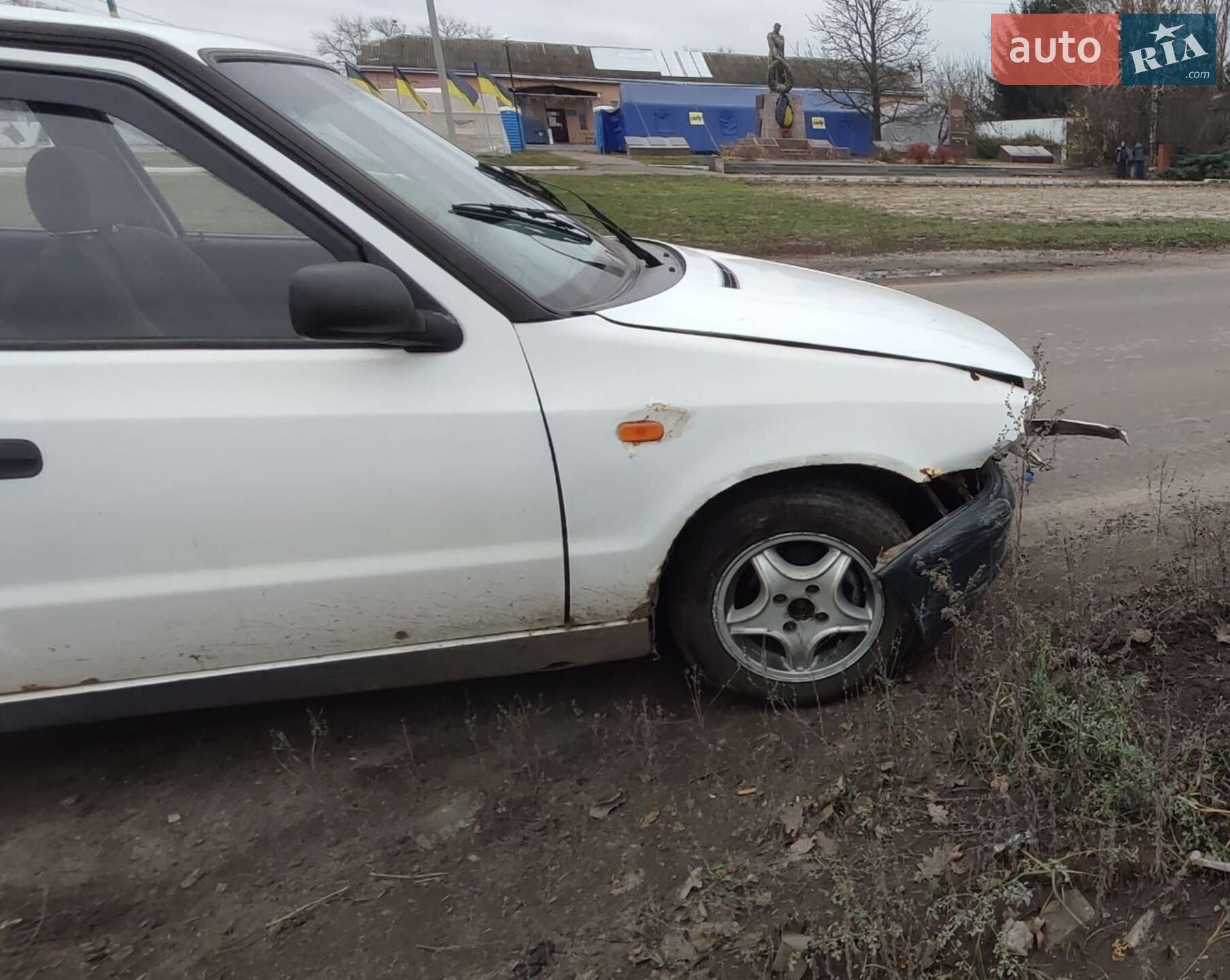 Skoda Felicia 1996 VIN TMBEEA613V0421119 фото оголошення 4 з 9