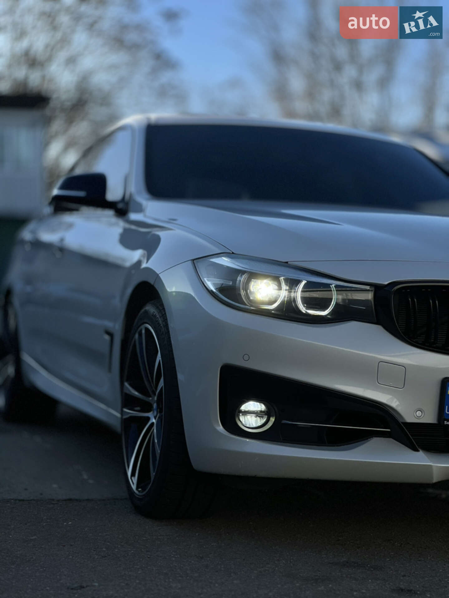 BMW 3 Series GT 2017 VIN WBA8Z9C54JG827963 фото оголошення 10 з 31