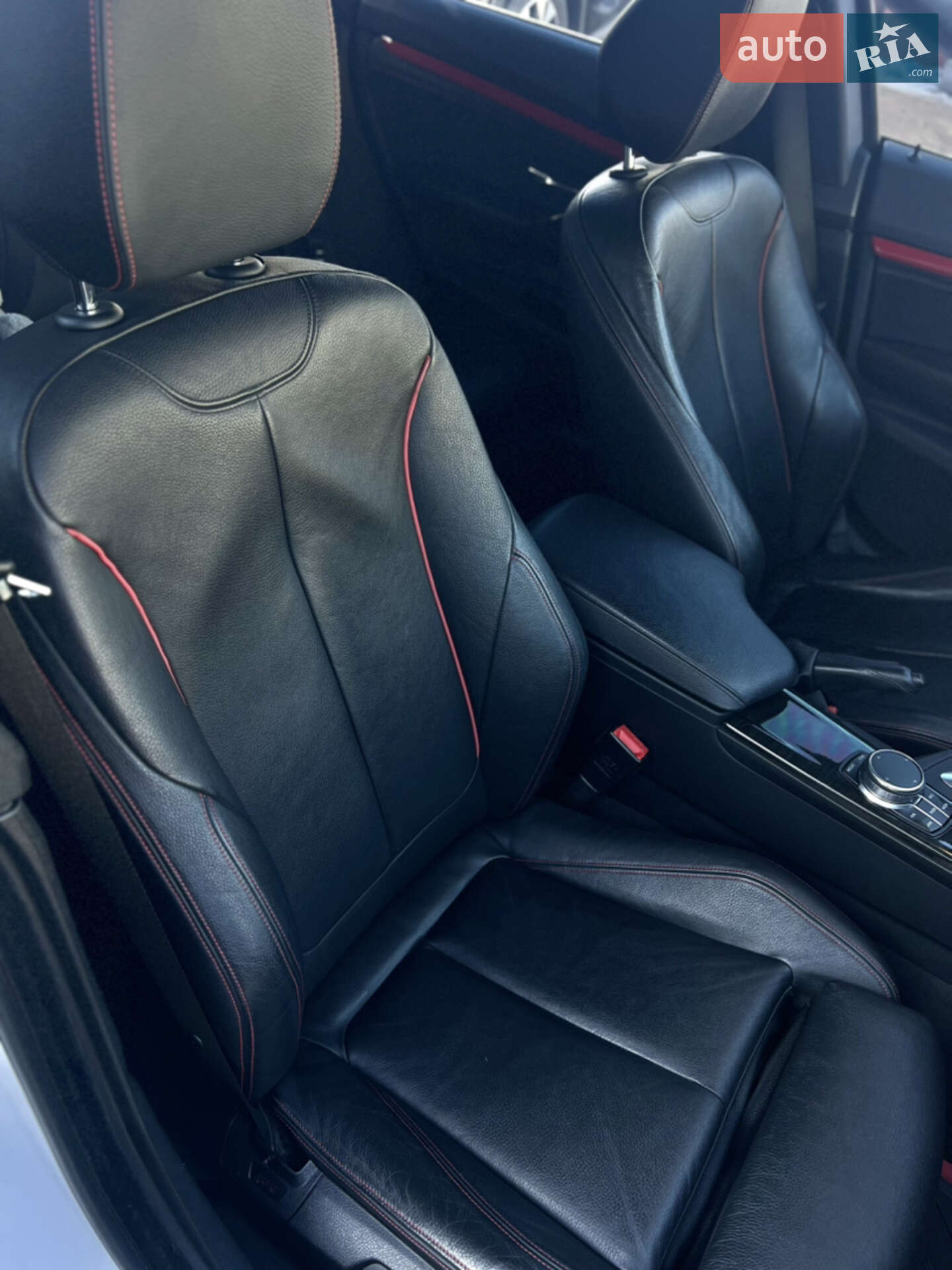 BMW 3 Series GT 2017 VIN WBA8Z9C54JG827963 фото оголошення 21 з 31