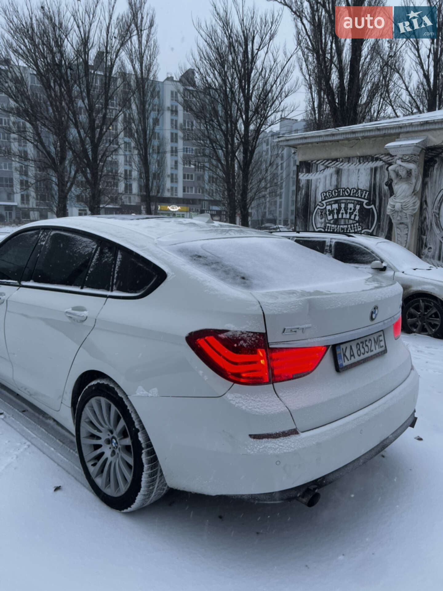 BMW 5 Series GT 2010 VIN WBASP2C55BC337690 фото оголошення 5 з 8