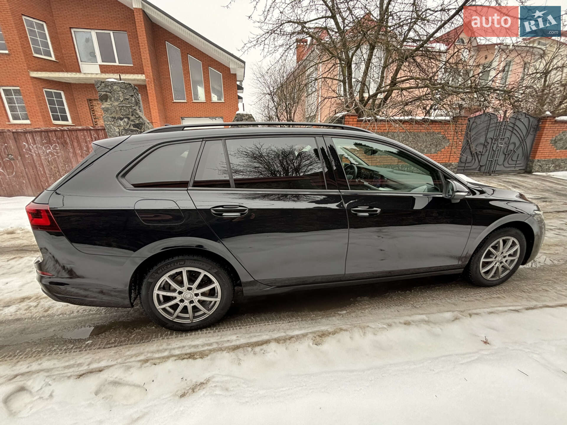Volkswagen Golf 2021 VIN WVWZZZCDZMW509749 фото оголошення 4 з 19