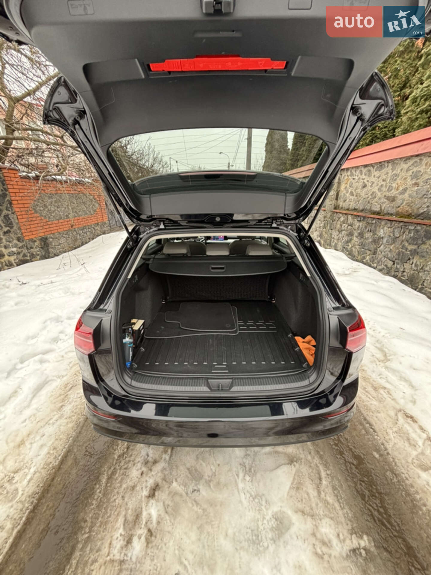 Volkswagen Golf 2021 VIN WVWZZZCDZMW509749 фото оголошення 18 з 19