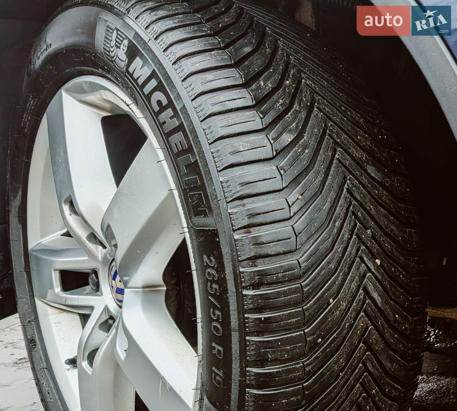 Volkswagen Touareg 2012 VIN WVGEF9BP3DD002614 фото оголошення 41 з 55
