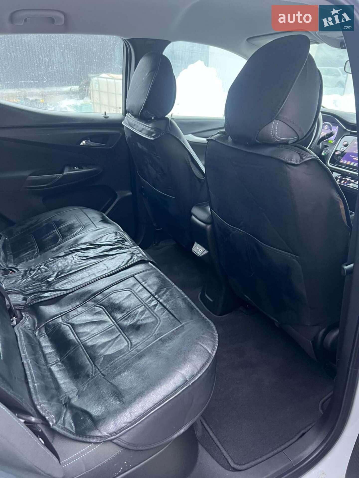 Chevrolet Bolt EUV 2021 VIN 1G1FY6S03N4116482 фото оголошення 18 з 26